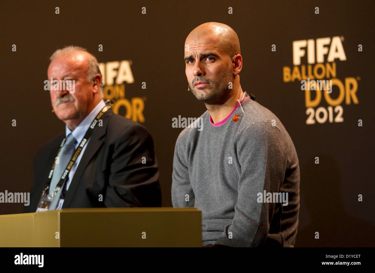 Vicente del Bosque e Pep Guardiola, durante la conferenza stampa con i candidati per Player mondiale dell'anno e del mondo Pullman dell'anno per gli uomini di calcio il 7 gennaio 2013 presso il Palazzo dei Congressi di Zurigo, Svizzera. Foto: S.Lau Foto Stock