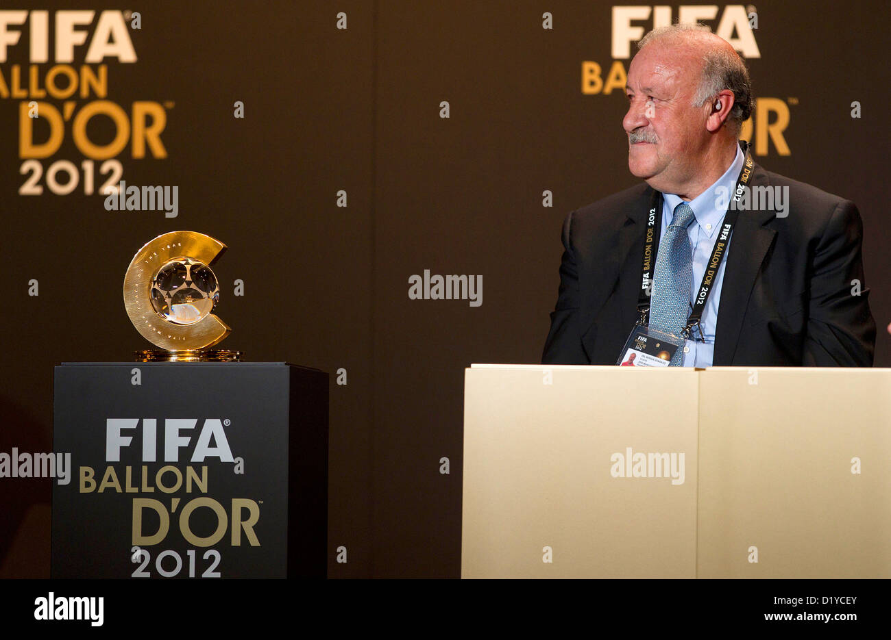 Vicente del Bosque, durante la conferenza stampa con i candidati per Player mondiale dell'anno e del mondo Pullman dell'anno per gli uomini di calcio il 7 gennaio 2013 presso il Palazzo dei Congressi di Zurigo, Svizzera. Foto: S.Lau Foto Stock
