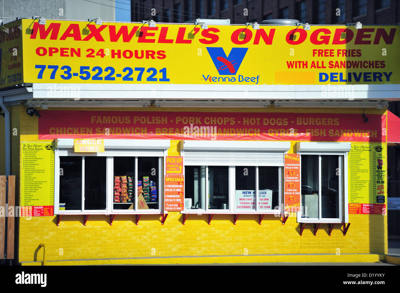Stati Uniti Illinois Chicago quartiere hot dog piedistallo sul lato sud-ovest della città. Foto Stock