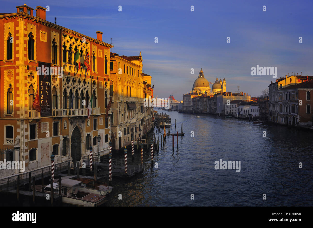 Il Canal Grande, Santa Maria della Salute, Venezia, Italia Foto Stock
