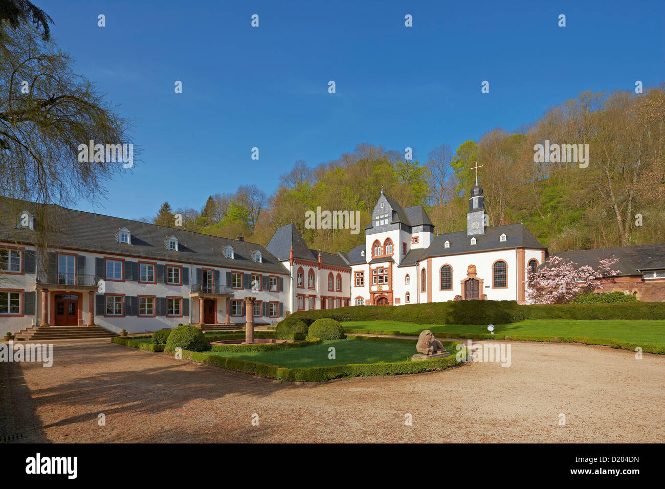 Schloss Dagstuhl castle in primavera, Wadern-Dagstuhl, Hochwald, Loestertal, Saarland, Germania, Europa Foto Stock