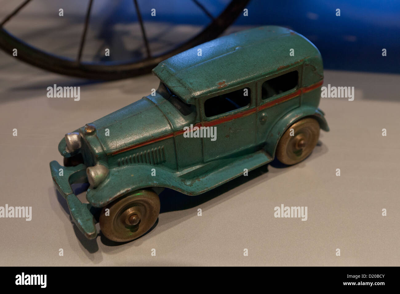 Antique filiera ghisa giocattolo auto - USA Foto Stock