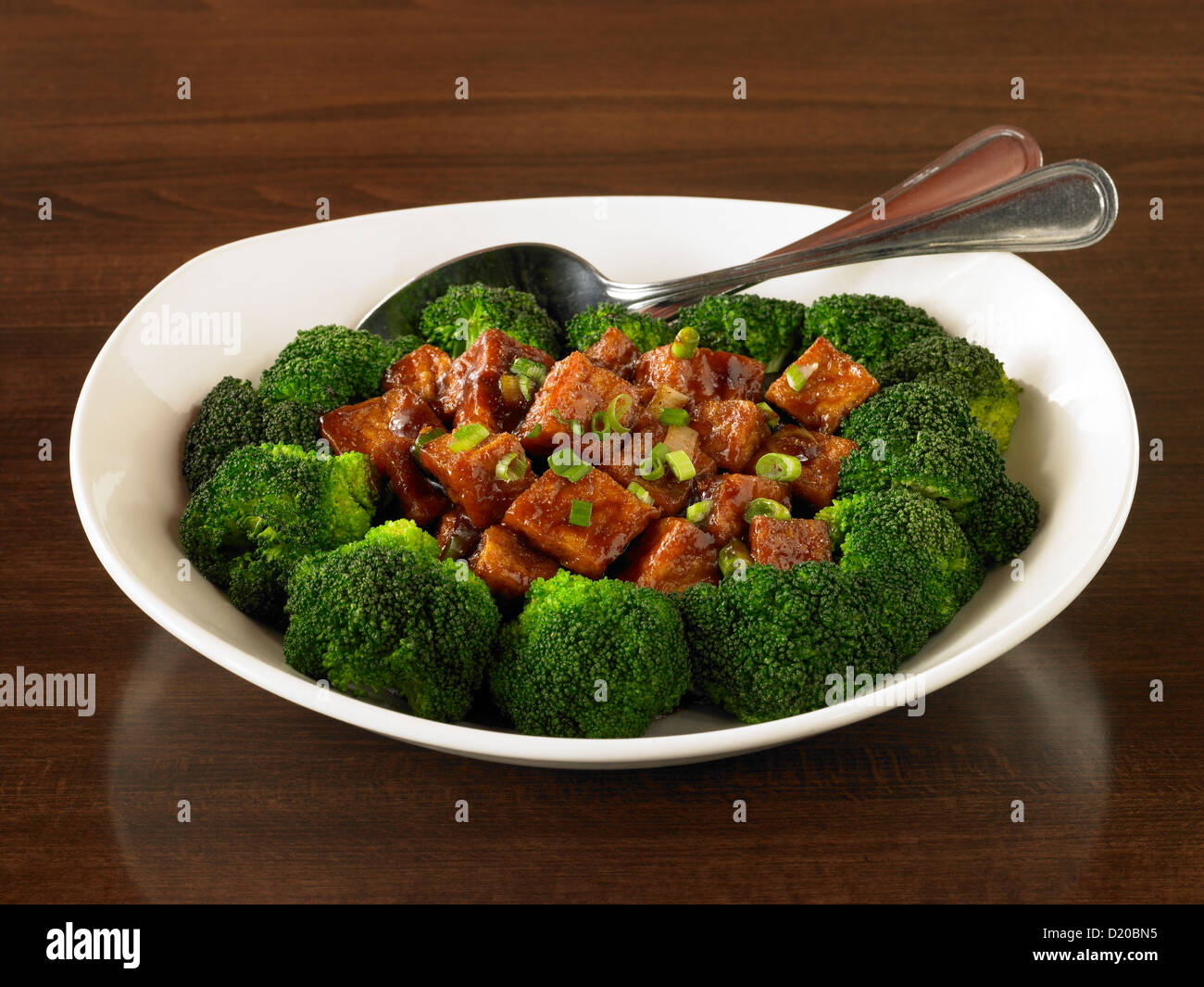 Il tofu e broccoli Foto Stock