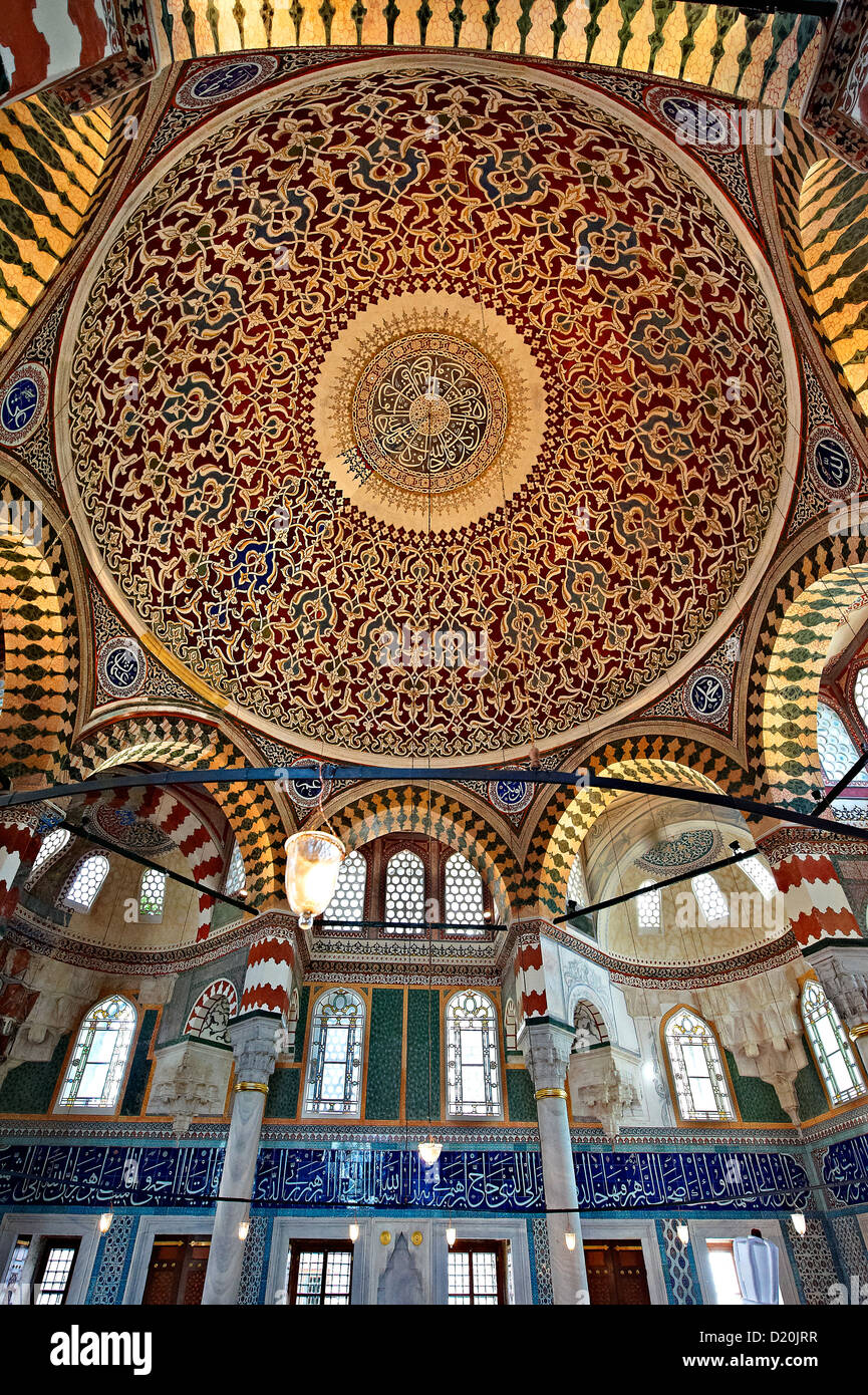 Stile ottomano Tomba di Sultan Selim II. Istanbul, Turchia Foto Stock