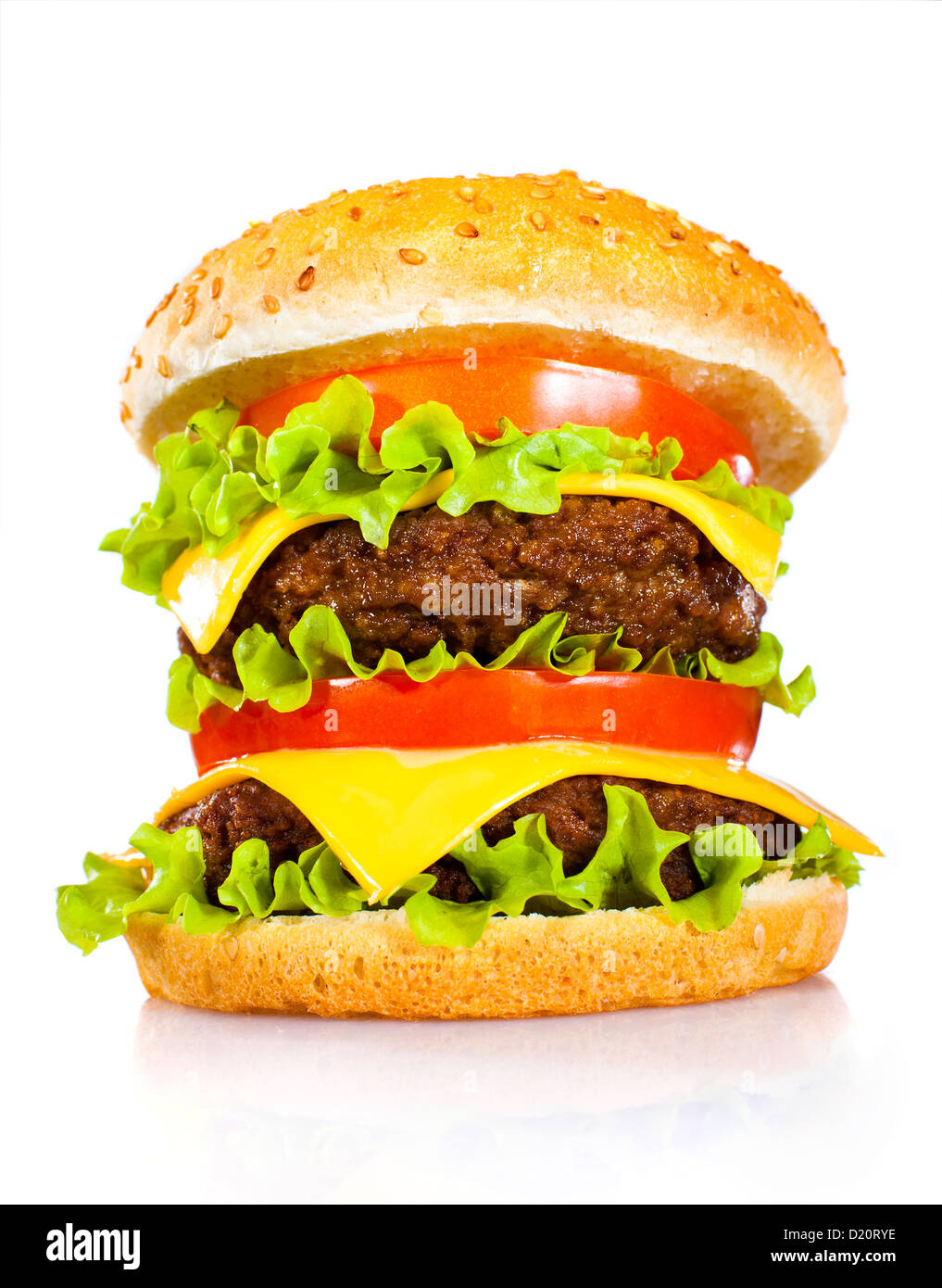Gustosi e appetitosi hamburger su sfondo bianco Foto Stock