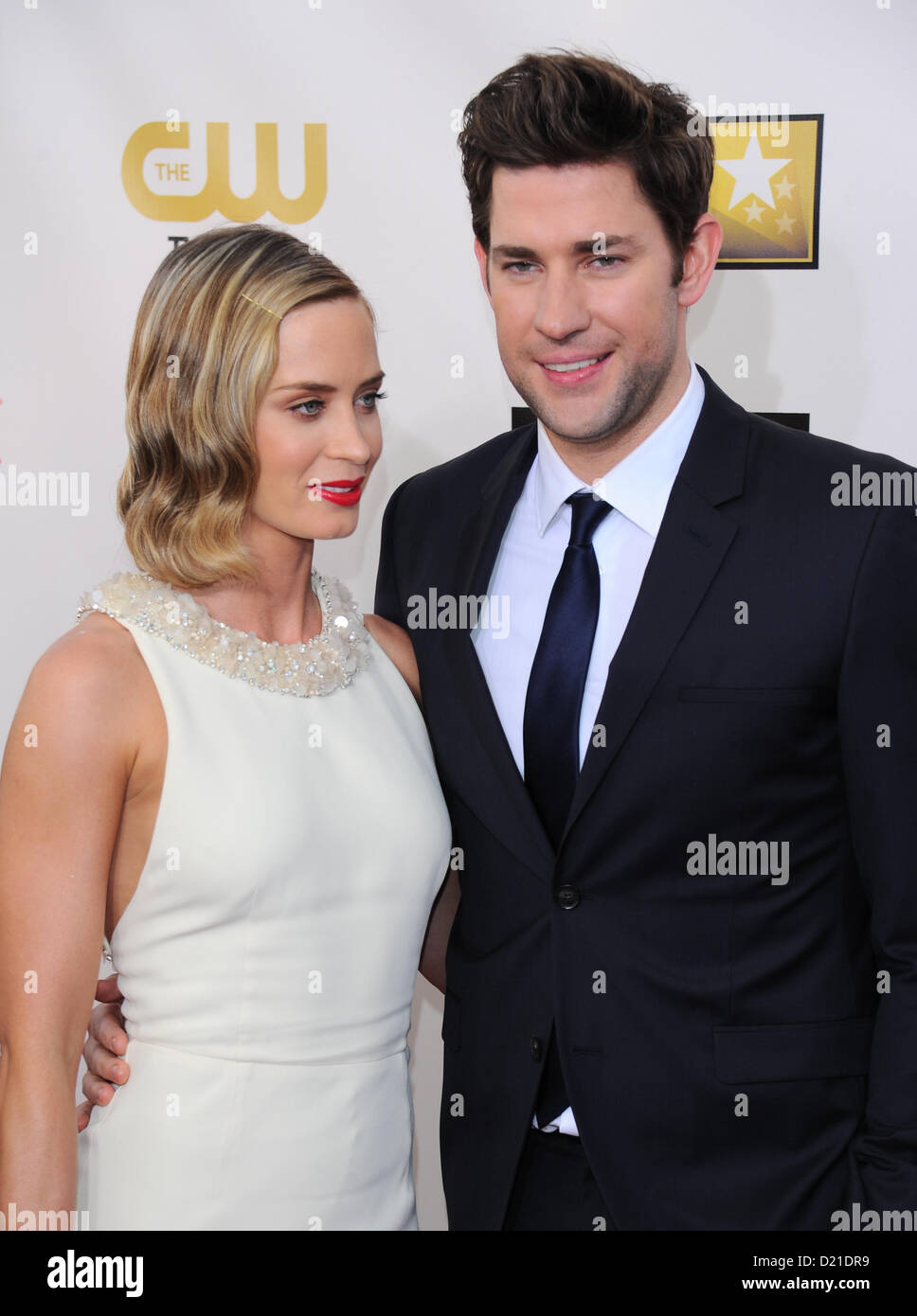 John Krasinski e Emily Blunt arriva alla diciottesima edizione critica scelta film Awards a Santa Monica, California, Stati Uniti d'America, 10 Gennaio 2013 Foto Stock