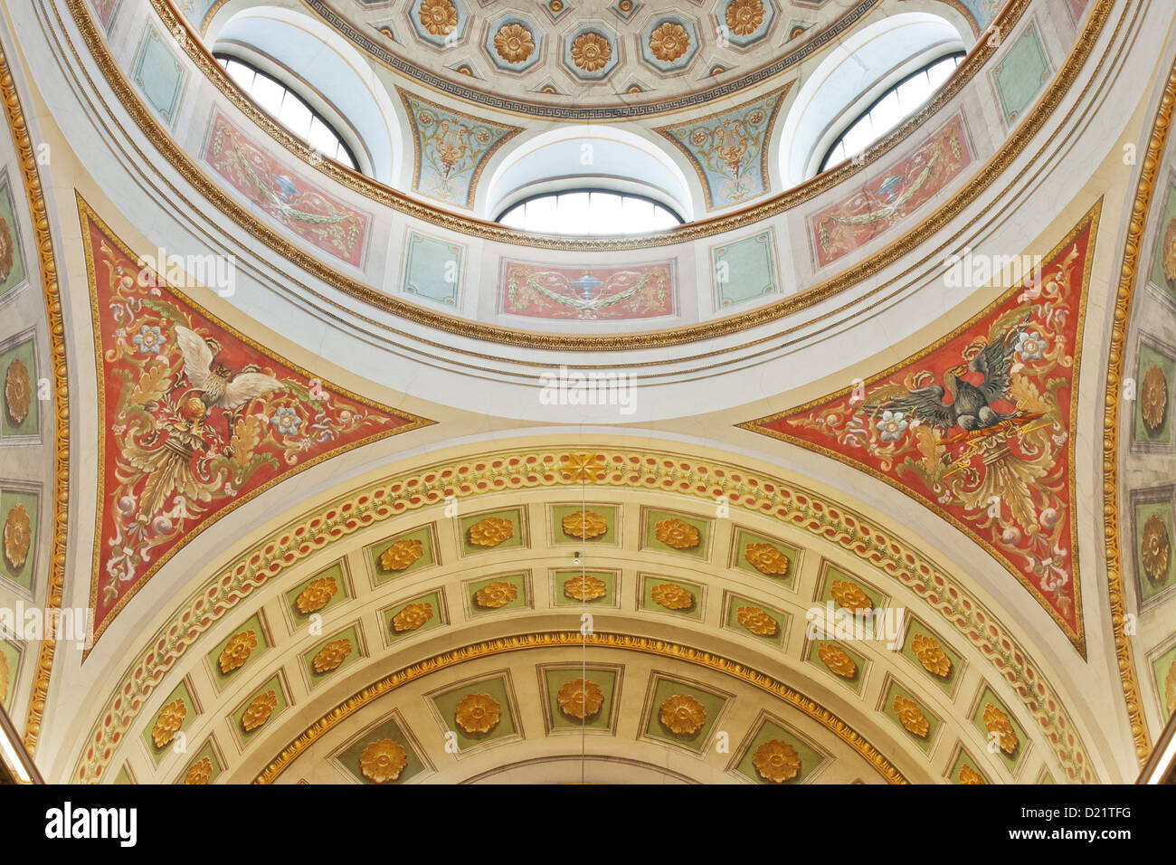 La parte interna del soffitto a cupola di Helsinki University Library. Foto Stock