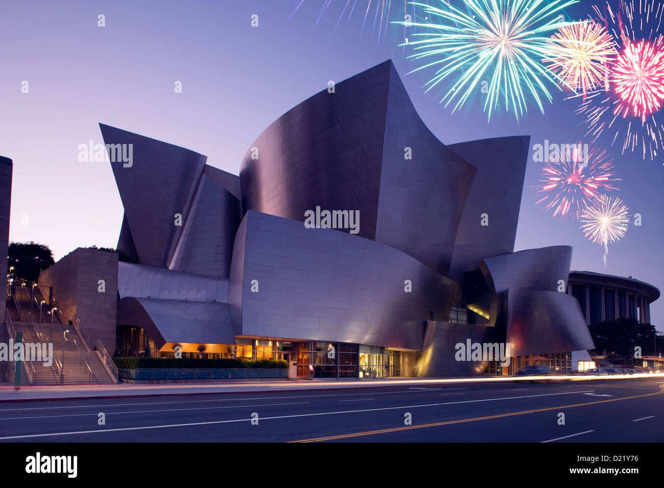 WALT DISNEY CONCERT HALL (©Frank Gehry 2003) il centro cittadino di Los Angeles California USA Foto Stock