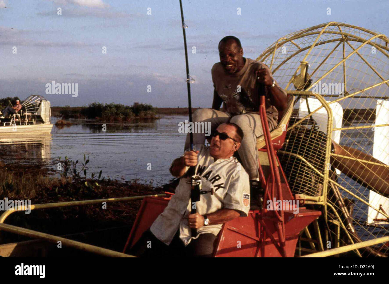 Der 100.000 $ Fisch Gone Fishin' verde Gus (Danny Glover,hinten), Joe Acque (Joe Pesci) *** Caption locale *** 1997 Walt Foto Stock