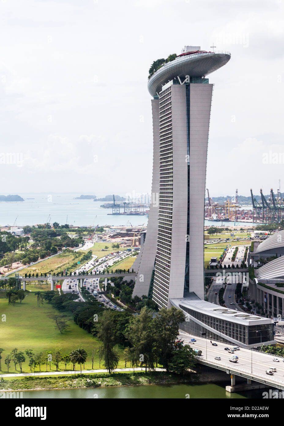 Il Marina Bay Sands come visto dal Singapore Flyer, Singapore. Foto Stock