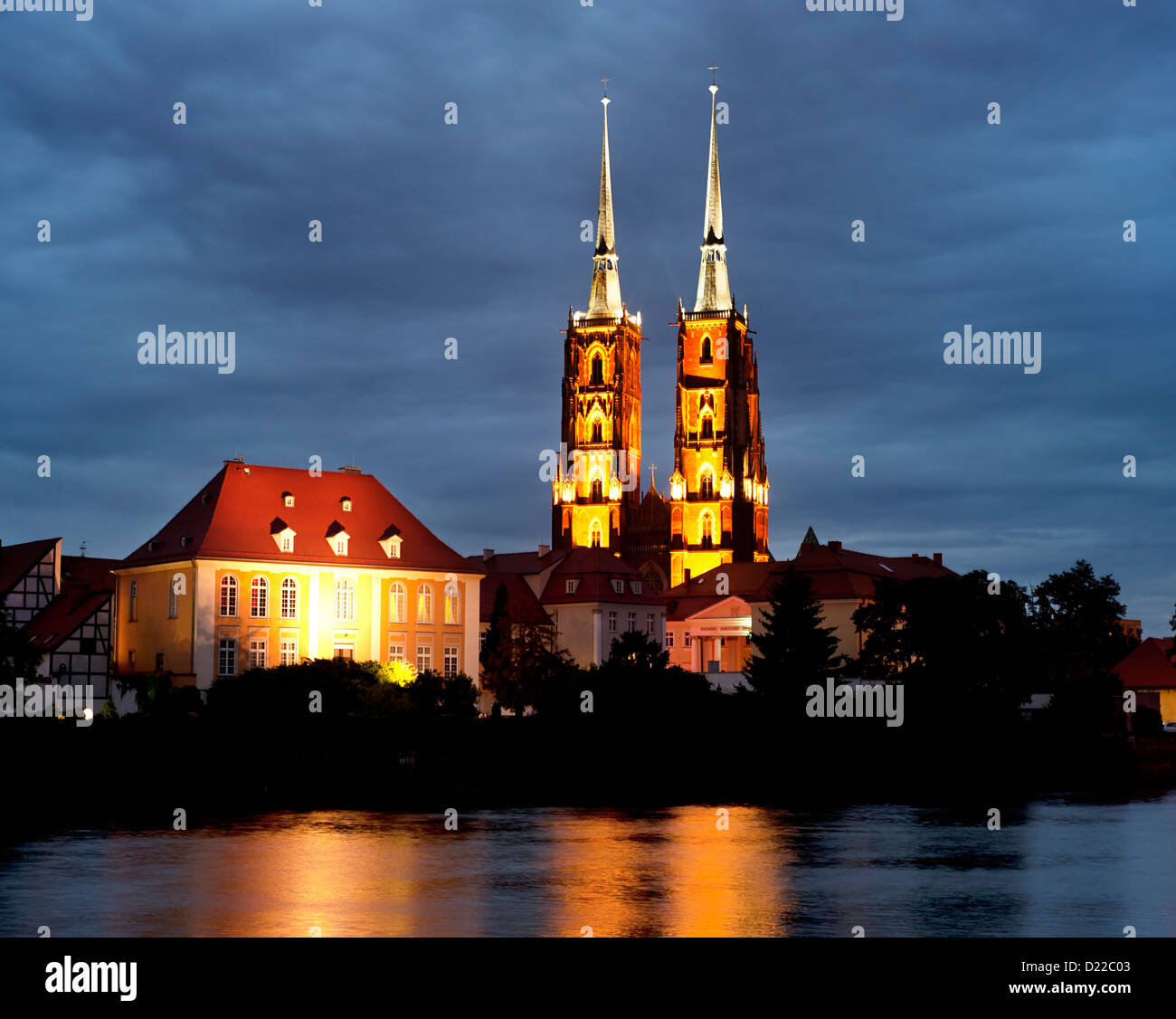 La Cattedrale di San Giovanni Battista a Wroclaw di notte. Foto Stock