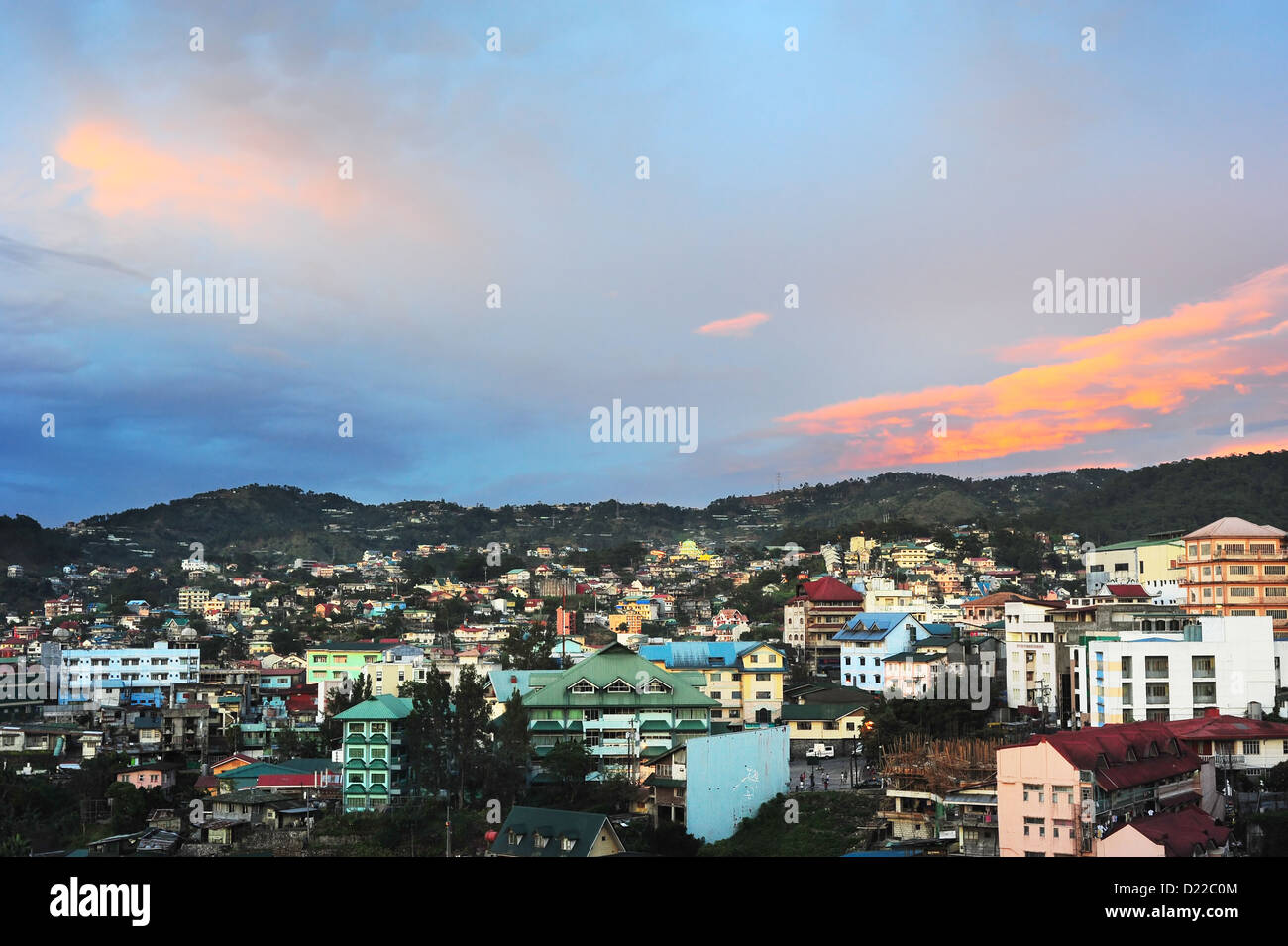Baguio City al tramonto, isola di Luzon, Filippine Foto Stock