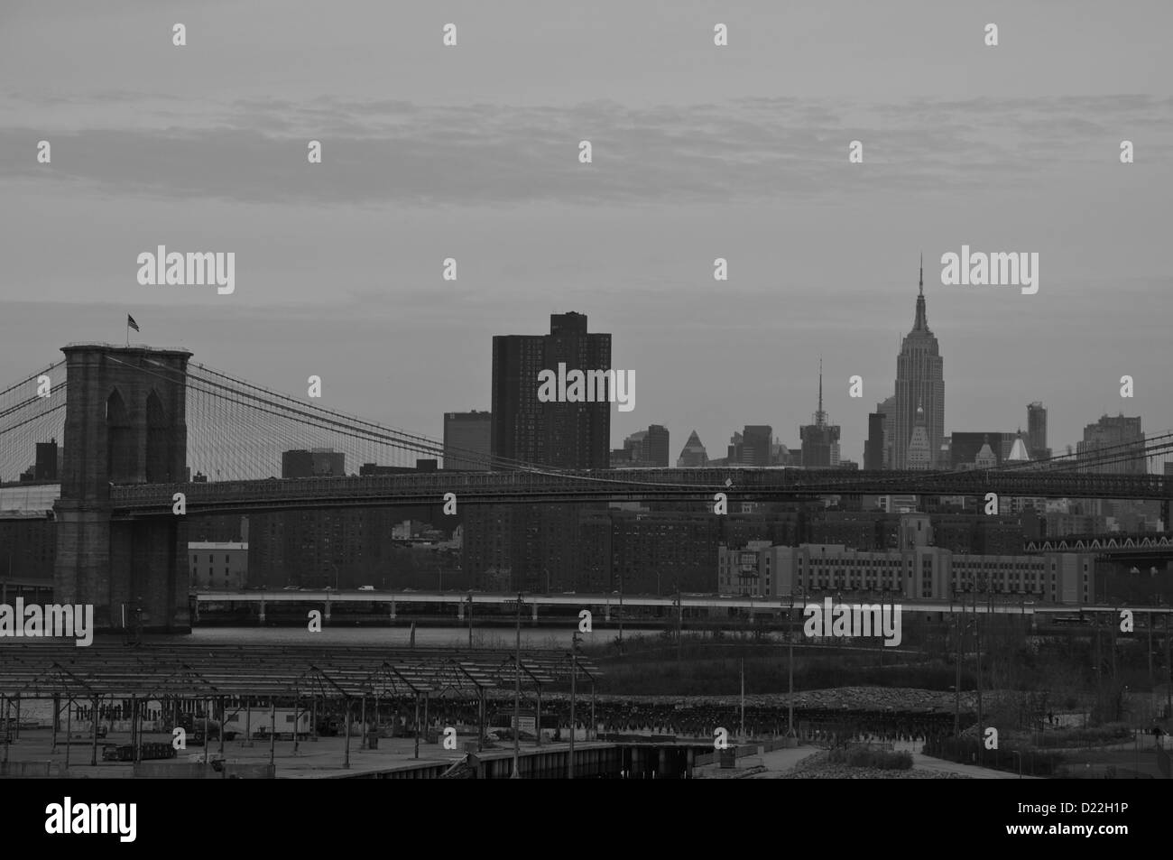 Vista panoramica di Manhattan con l' Empire State Building Foto Stock