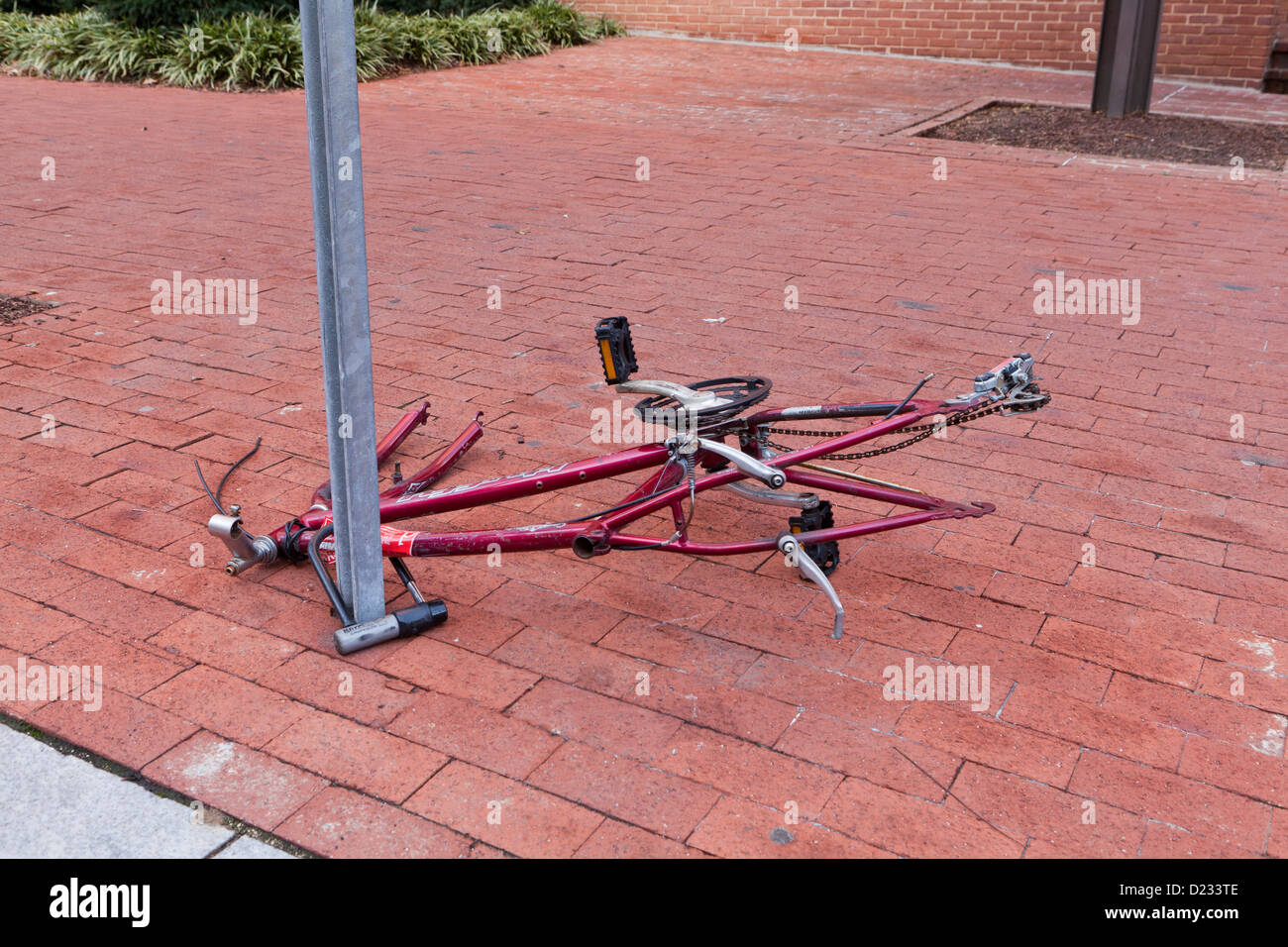 Vandalizzato bicicletta (vandalizzato bike frame) - USA Foto Stock