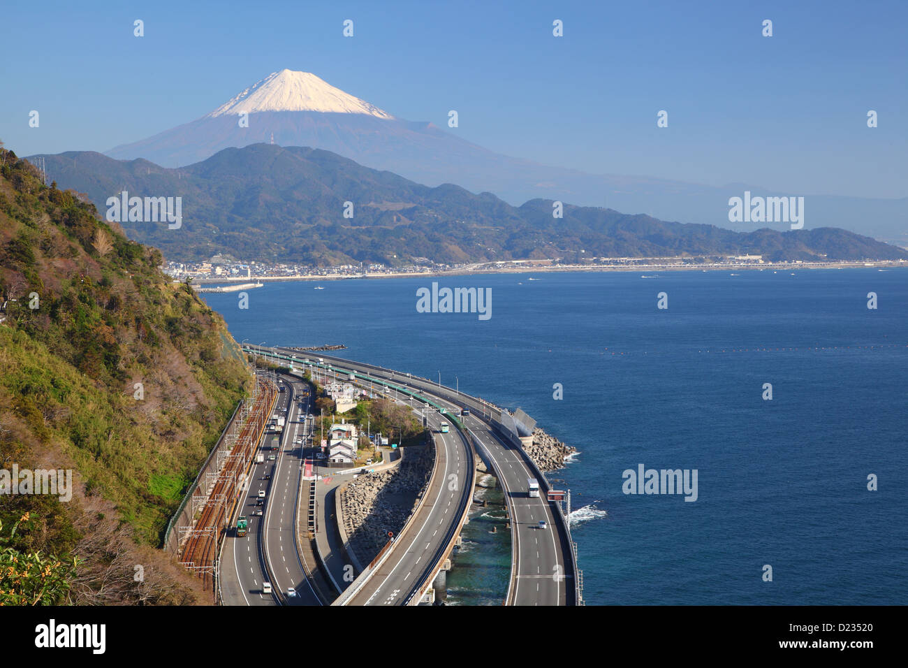 Mt. Fuji e Tomei Expressway, Shizuoka, Giappone Foto Stock