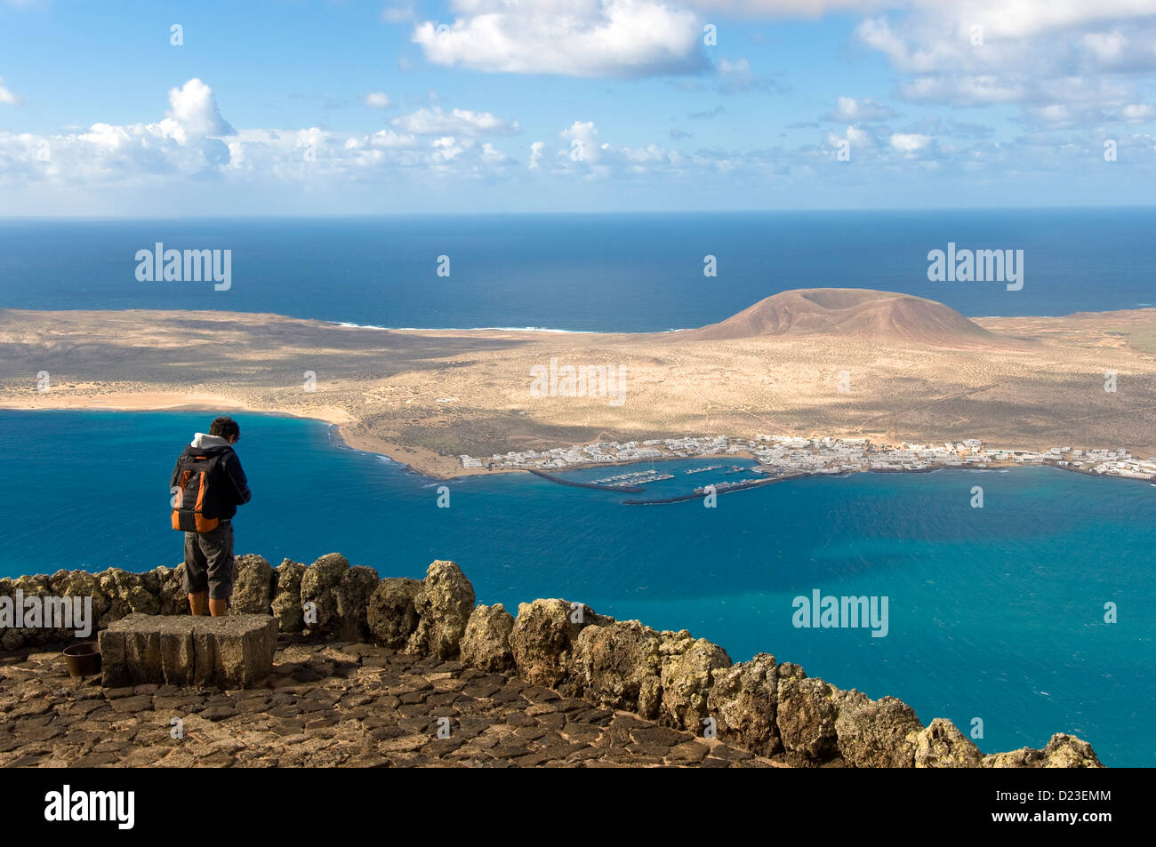 Vista di Isla La Graciosa dal Mirador del Rio Lanzarote isole Canarie Spagna Foto Stock
