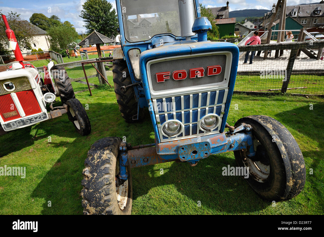 I trattori di antiquariato in uno spettacolo agricolo Foto Stock