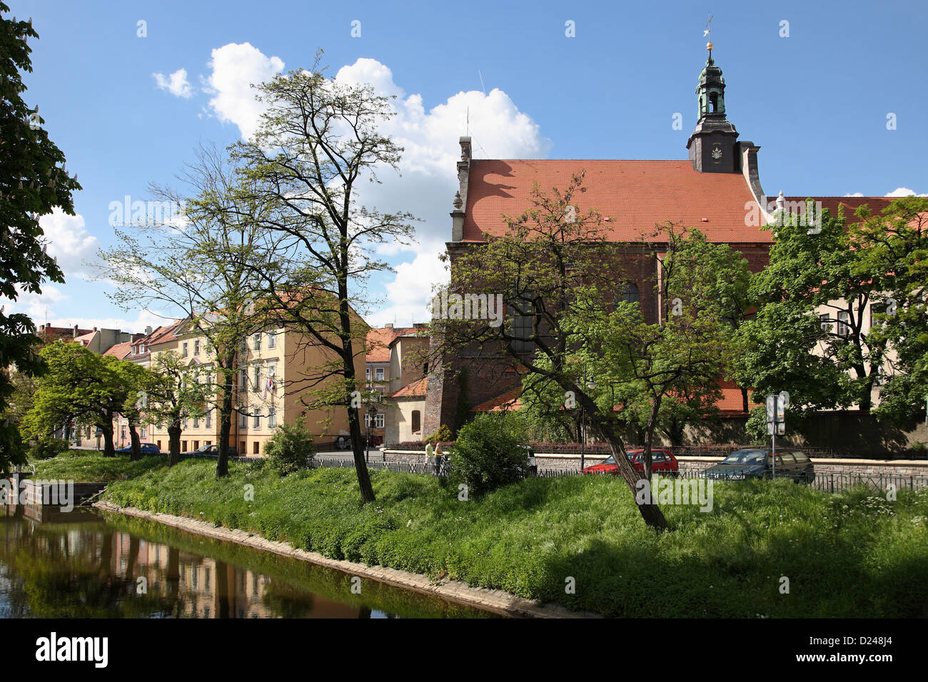 Kalisz, Polonia, il fiume Prosna nella città più antica della Polonia Foto Stock