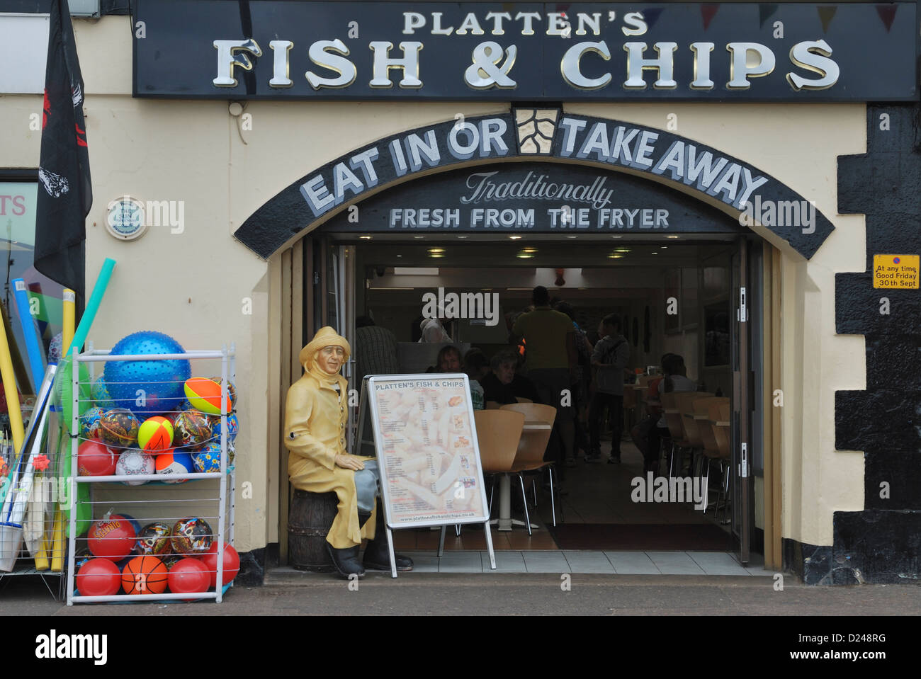 Plata il pesce e Chip shop, Pozzi-next-Mare, Norfolk, Inghilterra. Foto Stock