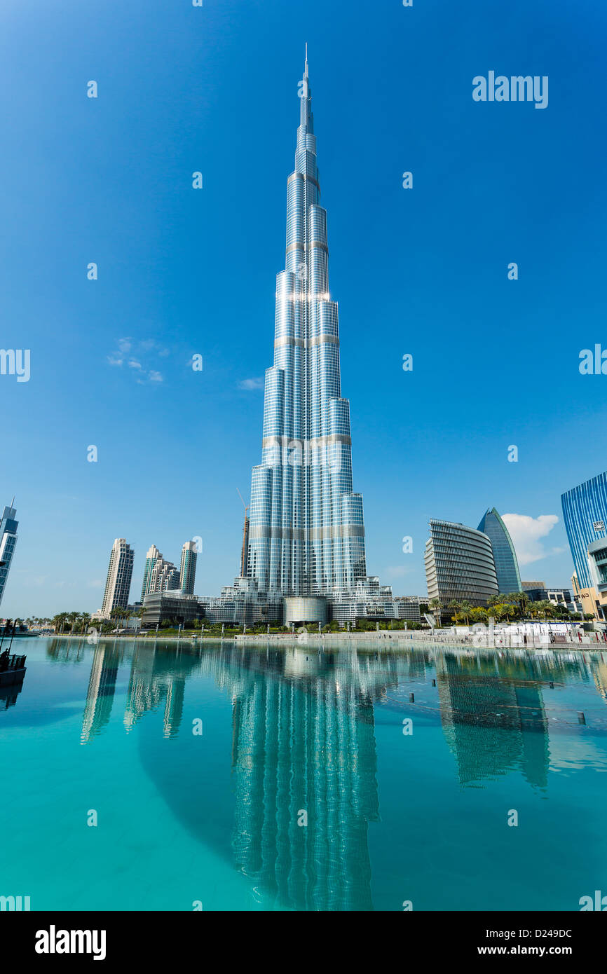 Il Burj Khalifa, edificio più alto del mondo - il Centro di Dubai nel Business Bay area di Dubai, Emirati arabi uniti Foto Stock