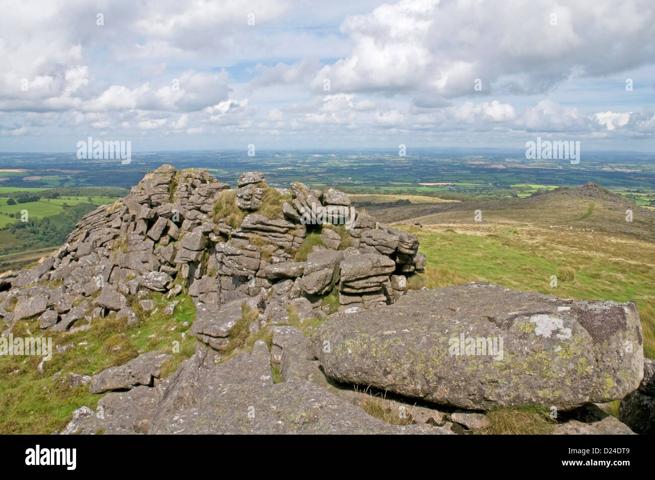Dartmoor impressionante paesaggio di granito su Belstone comune, guardando a nord Foto Stock