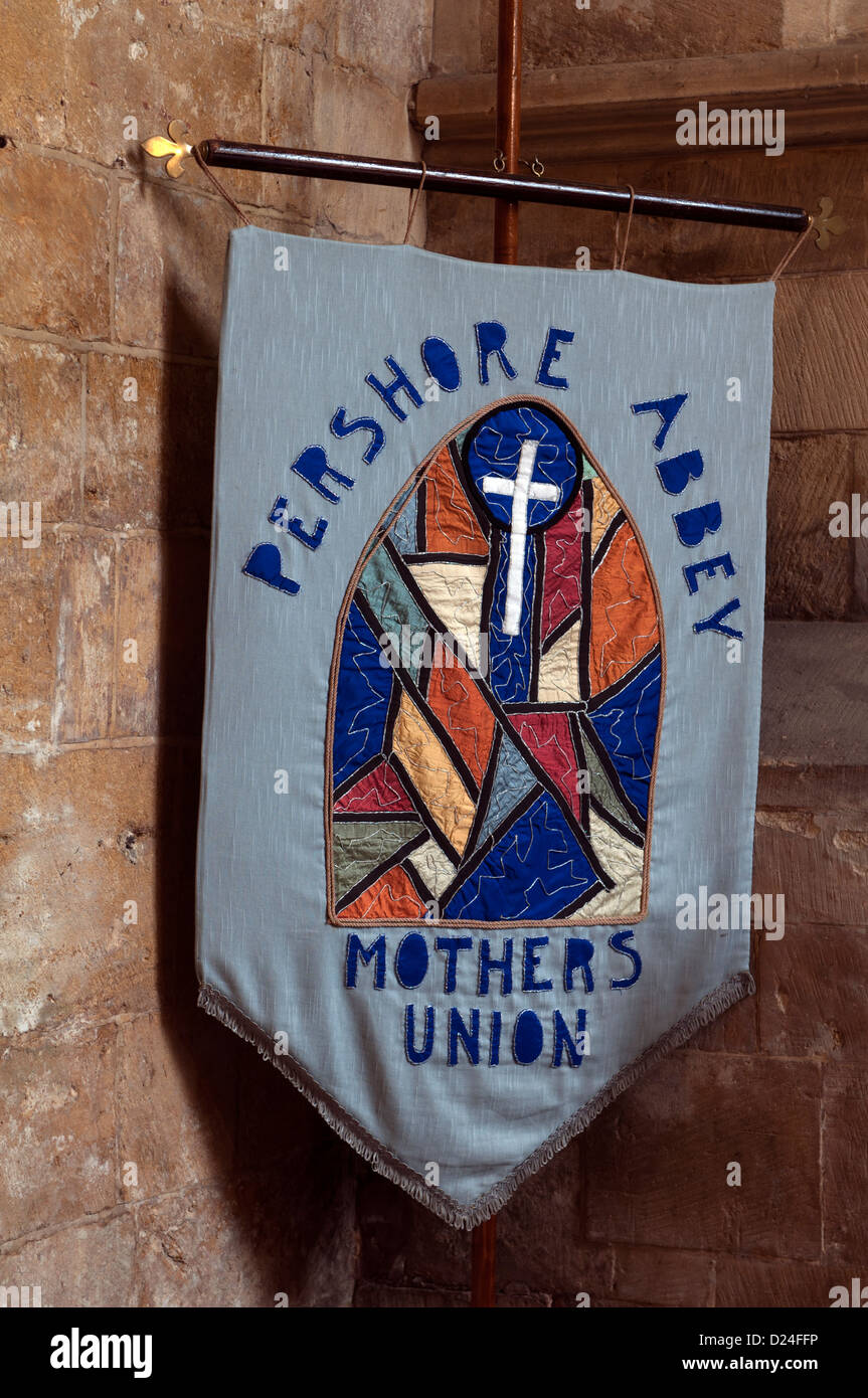 Le madri Unione banner a Pershore Abbey, Worcestershire, England, Regno Unito Foto Stock