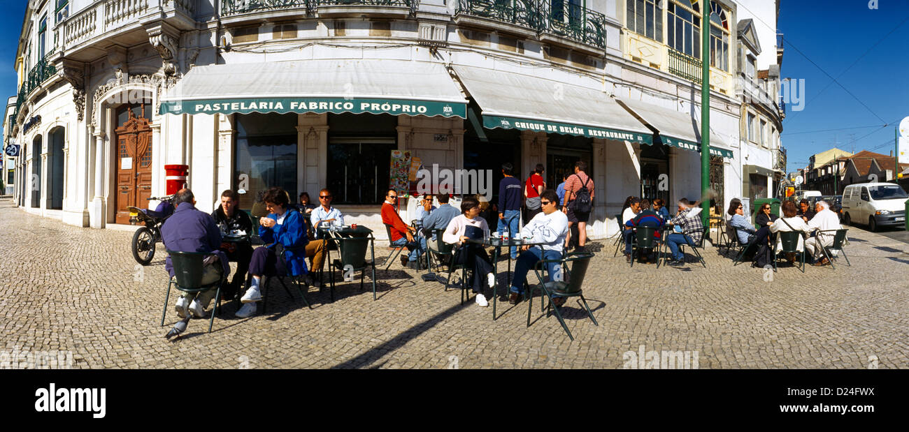 Belem Lisbona Portogallo Street scene Cafe Foto Stock