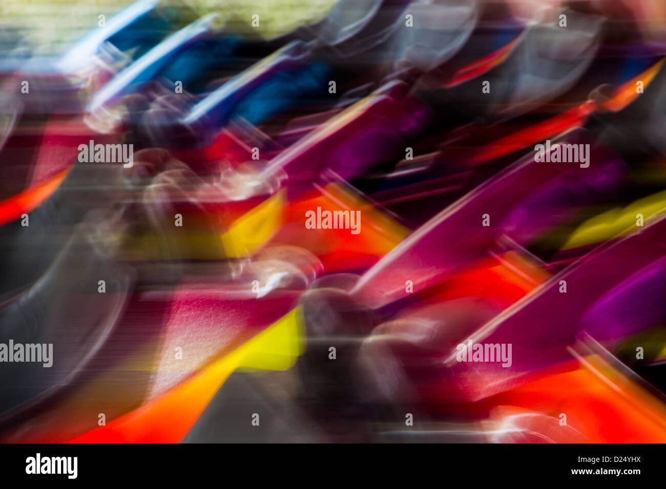 Immagine di arty suggerendo velocità di dodgems al mare Foto Stock Immagine di arty suggerendo velocità di dodgems al mare Foto Stock