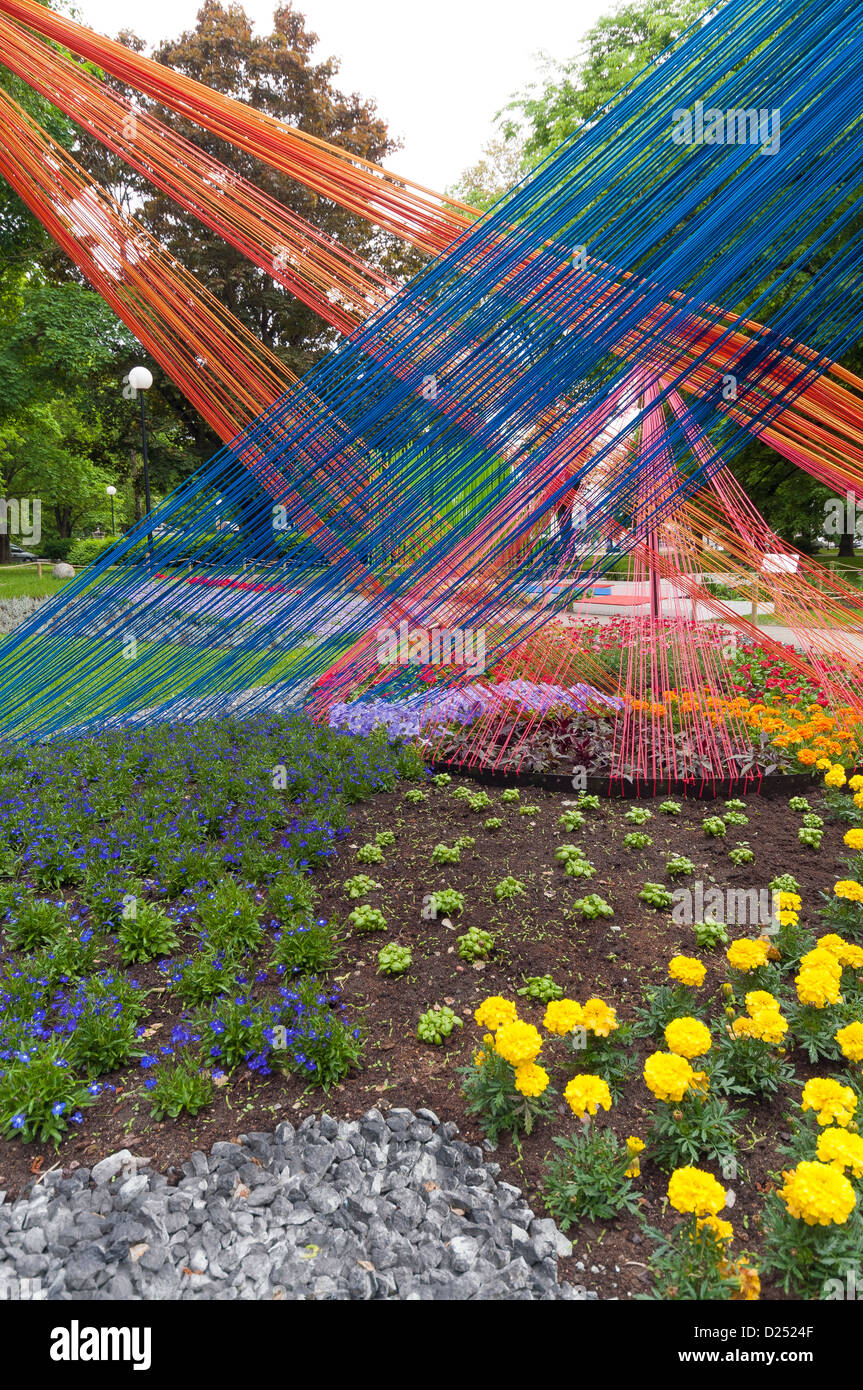 Colorato giardino design presso la Tallinn Festival dei Fiori in Estonia Foto Stock