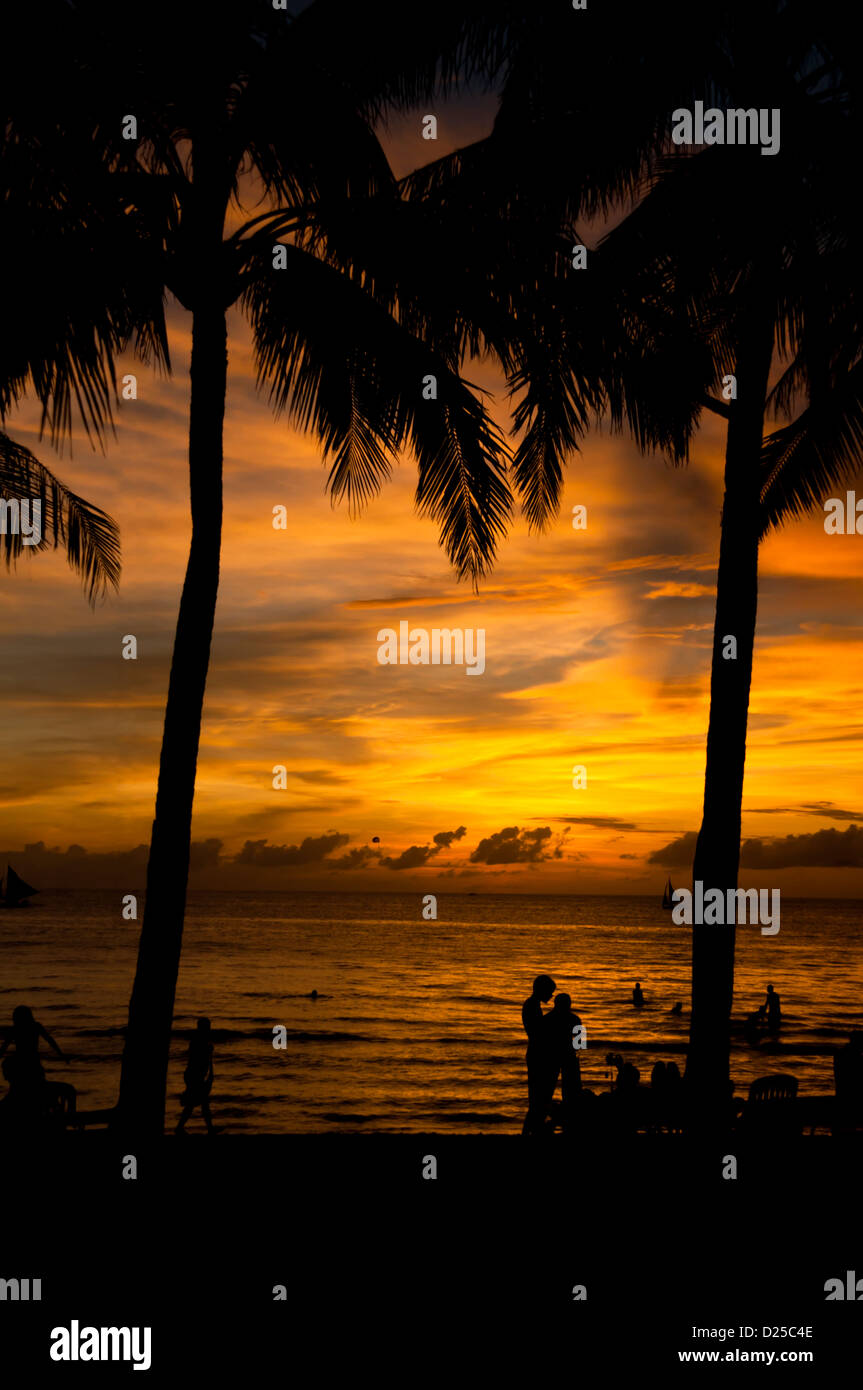 Lo splendido paesaggio di tropical beach sunset Foto Stock
