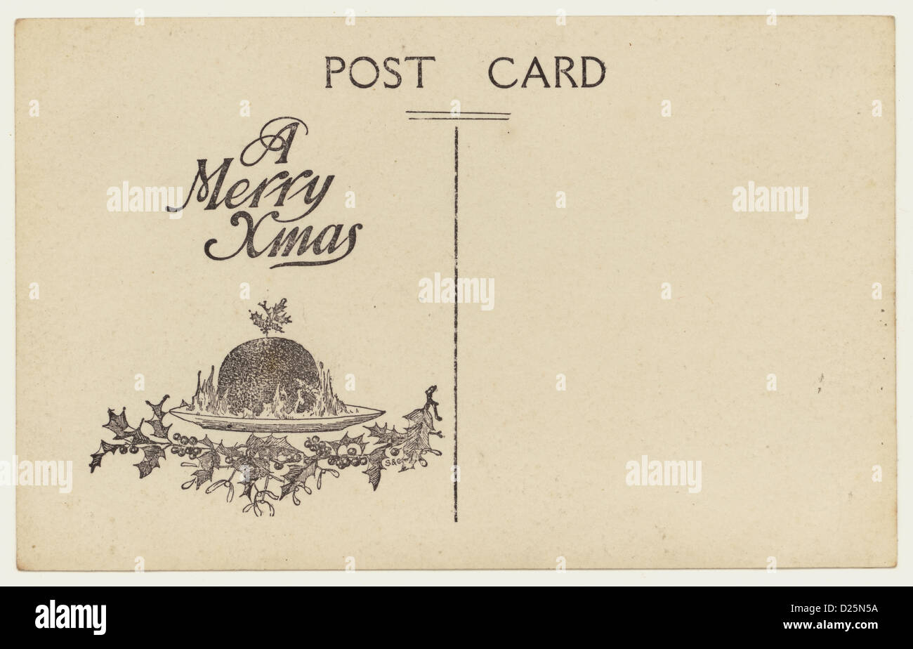 Reverse della cartolina dei primi del 1900 con il motivo 'A Merry Xmas' e il disegno di pudding di Natale, disegni tipografici dei caratteri di tipografia edoardiani vittoriani, Regno Unito Foto Stock