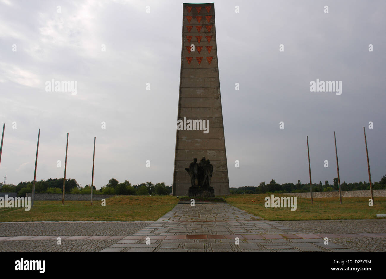 Campo di concentramento di Sachsenhausen. Sovietica memoriale della liberazione. Obelisco. Oranienburg. Germania. Foto Stock