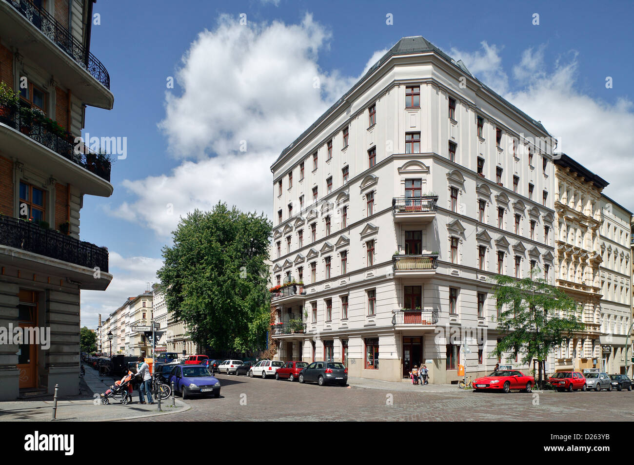 Berlino, Germania, nel vecchio edificio angolo Friesstrasse Arndtstrasse Foto Stock