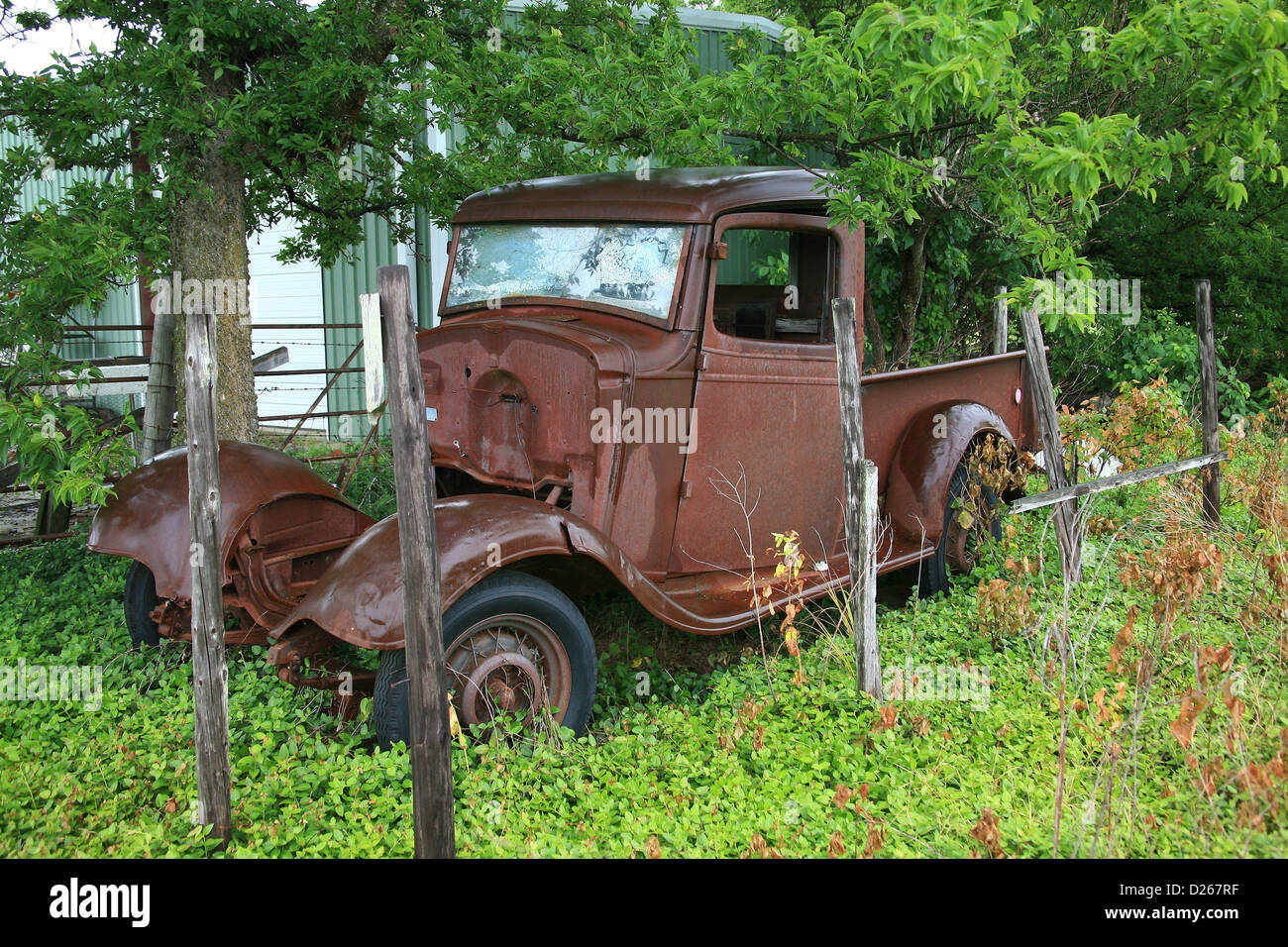 Rusty vintage 1935 Chevy pick-up Foto Stock