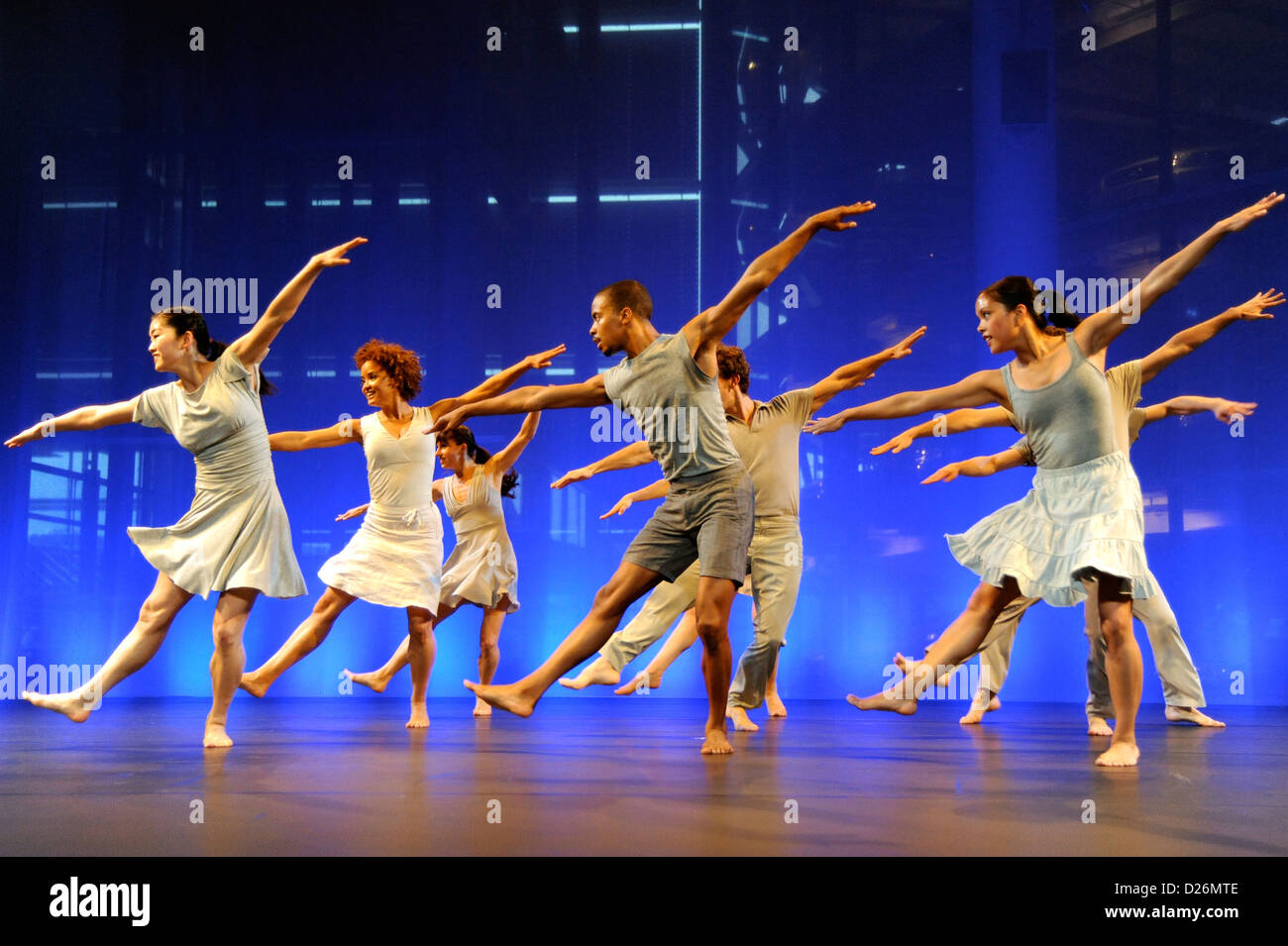 Dresden, Germania, ballerini e ballerine in una performance Foto Stock