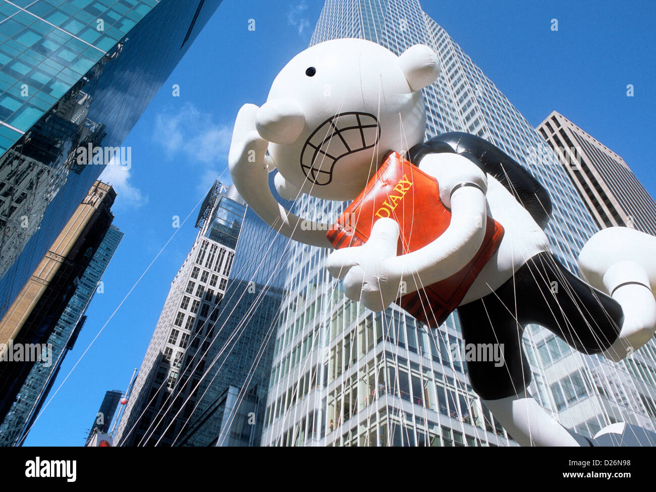 Sfilata di ringraziamento a New York. Diario di una mongolfiera di Wimpy Kid nella tradizionale parata del giorno del Ringraziamento di Macy. Midtown Manhattan, New York City USA Foto Stock