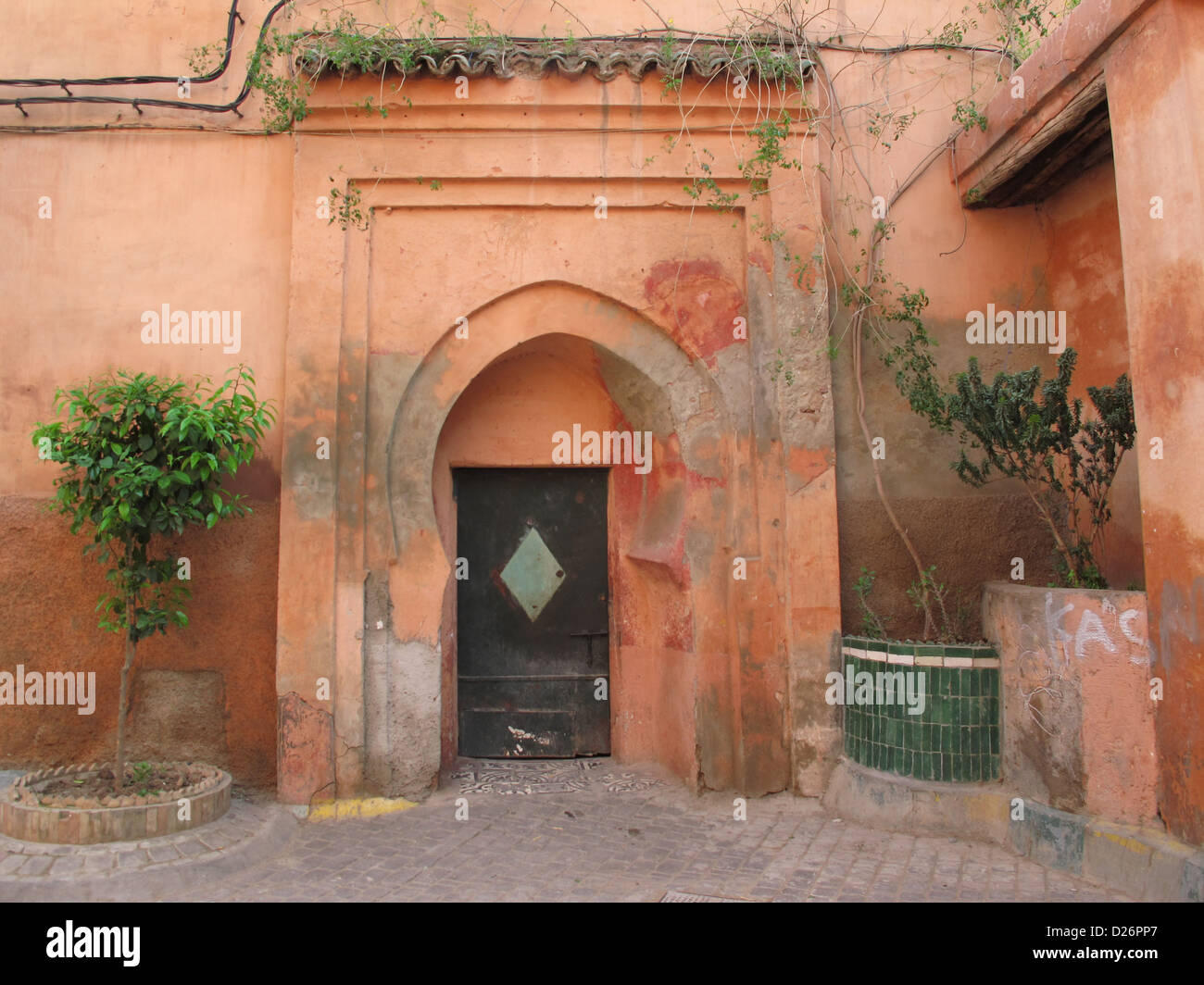Ingresso locale a una casa a Marrakech la Medina, Marocco Foto Stock