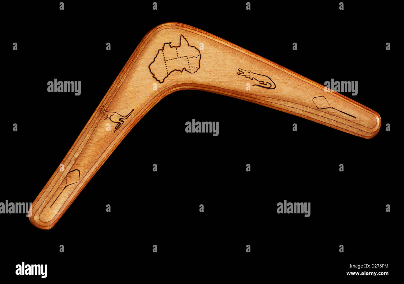 Un tipico turista boomerang originariamente utilizzato dagli aborigeni indigeni la gente per la caccia in Australia Foto Stock