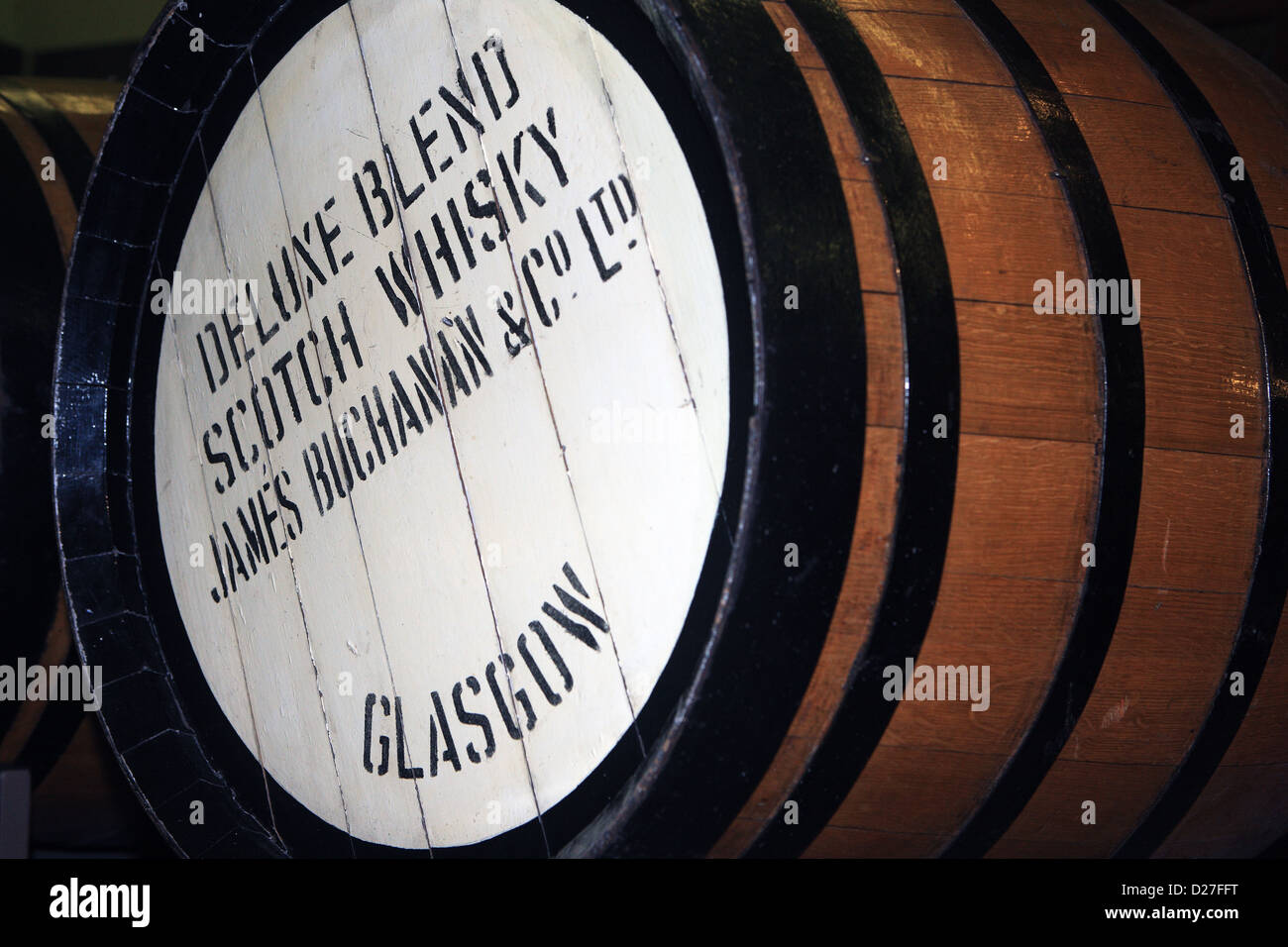 Whisky canna dalla società scozzese James Buchanan & Co Ltd da Glasgow sul display al Riverside Museum Glasgow Foto Stock