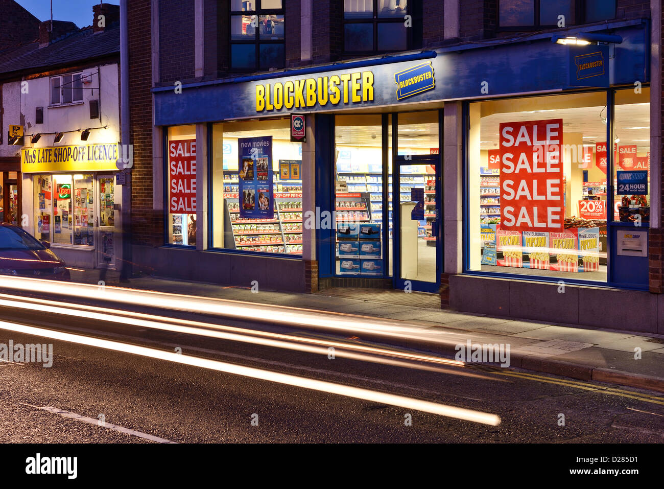 16 gennaio 2013. Il ramo di Chester di Blockbuster. La UK High Street noleggio DVD catena è andato nella somministrazione di oggi. Foto Stock