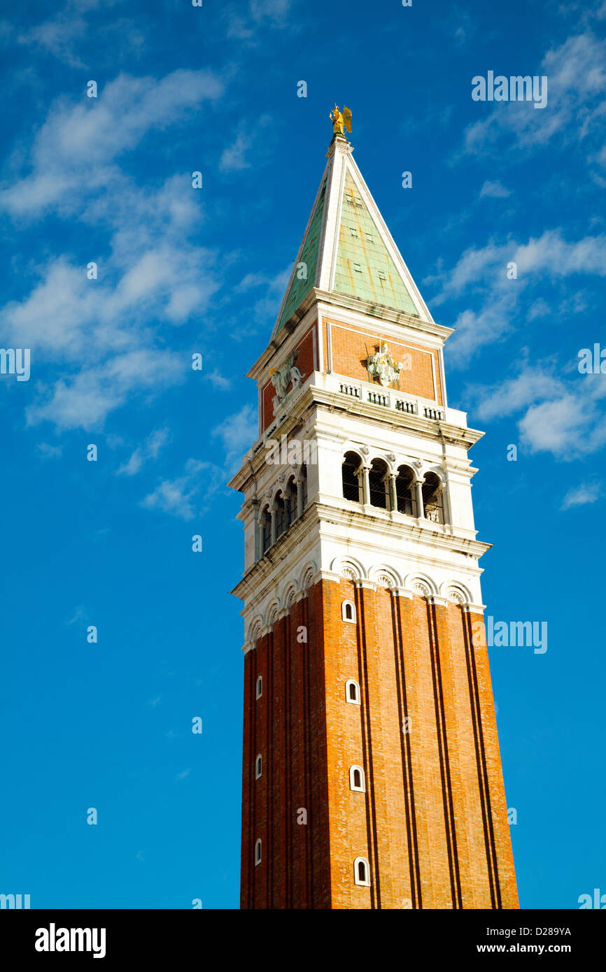 Torre a piazza San Marco a Venezia, Italia Foto Stock
