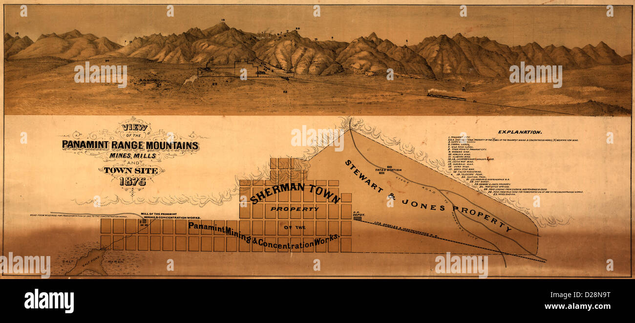 Vista la gamma Panamint Mountains, miniere, mulini e town site ; città Sherman, proprietà del Panamint Mining & Opere di concentrazione. California, 1875 Foto Stock