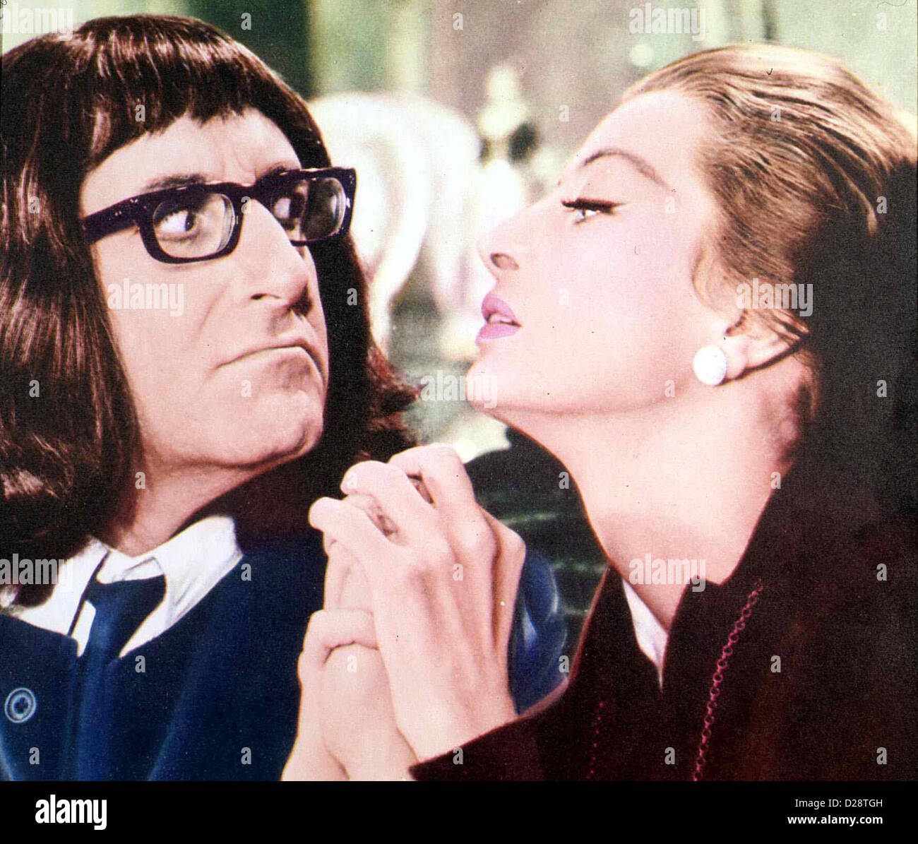 È stato Gibt's Neues, figa? Novità Pussycat? Peter Sellers, Capucine Renee Lefebvre (Capucine) fuehlt sich von dem Charme Foto Stock