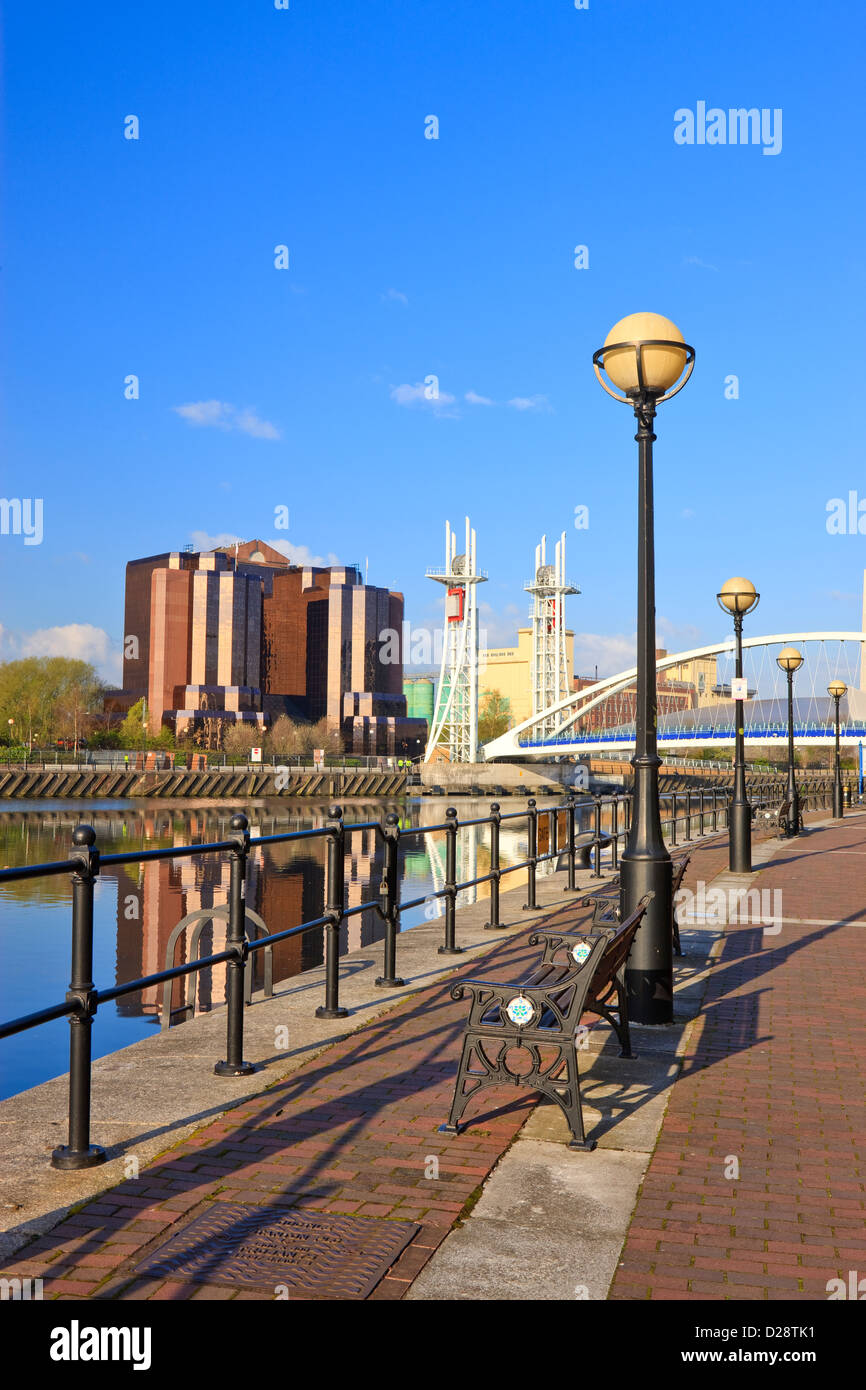 Millennium Bridge Salford Quays Greater Manchester Lancashire Inghilterra Foto Stock