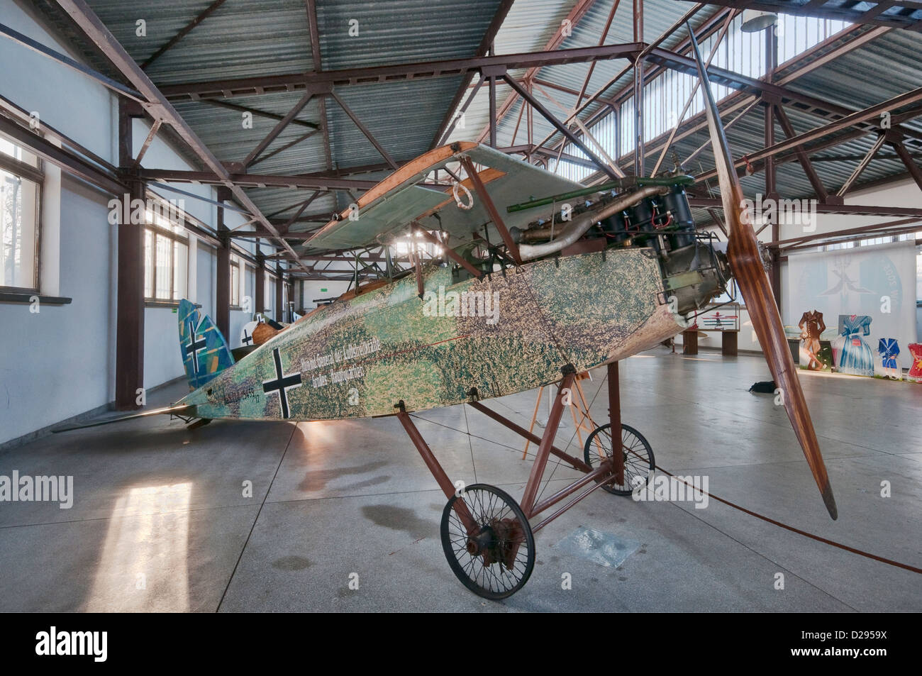 Fusoliera di Halberstadt C.II WW1 tedesco escort fighter/attacco a terra degli aeromobili, il Polacco Aviation Museum di Cracovia in Polonia Foto Stock