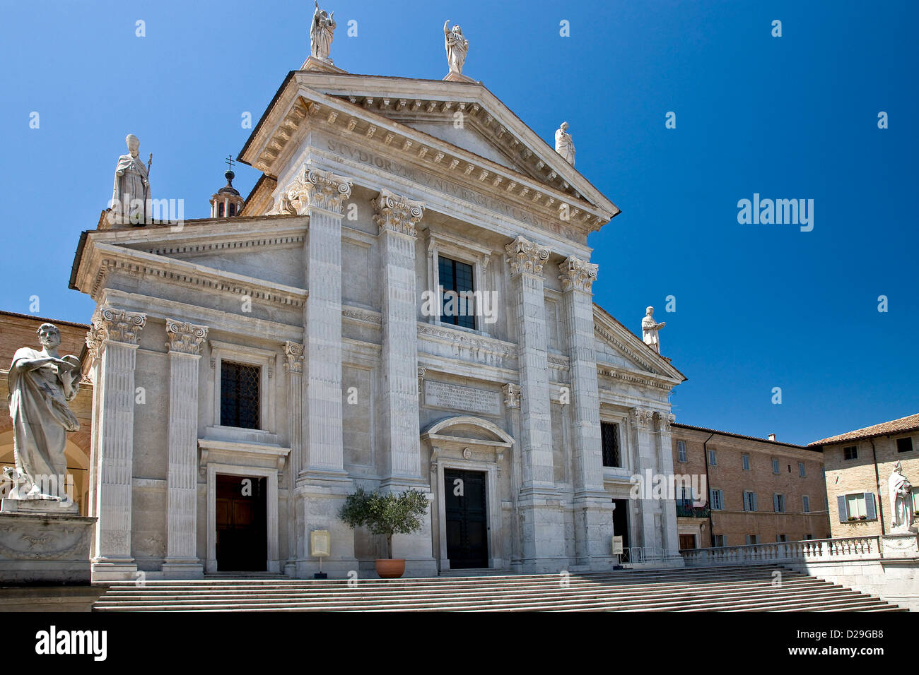 La cattedrale di Urbino Foto Stock