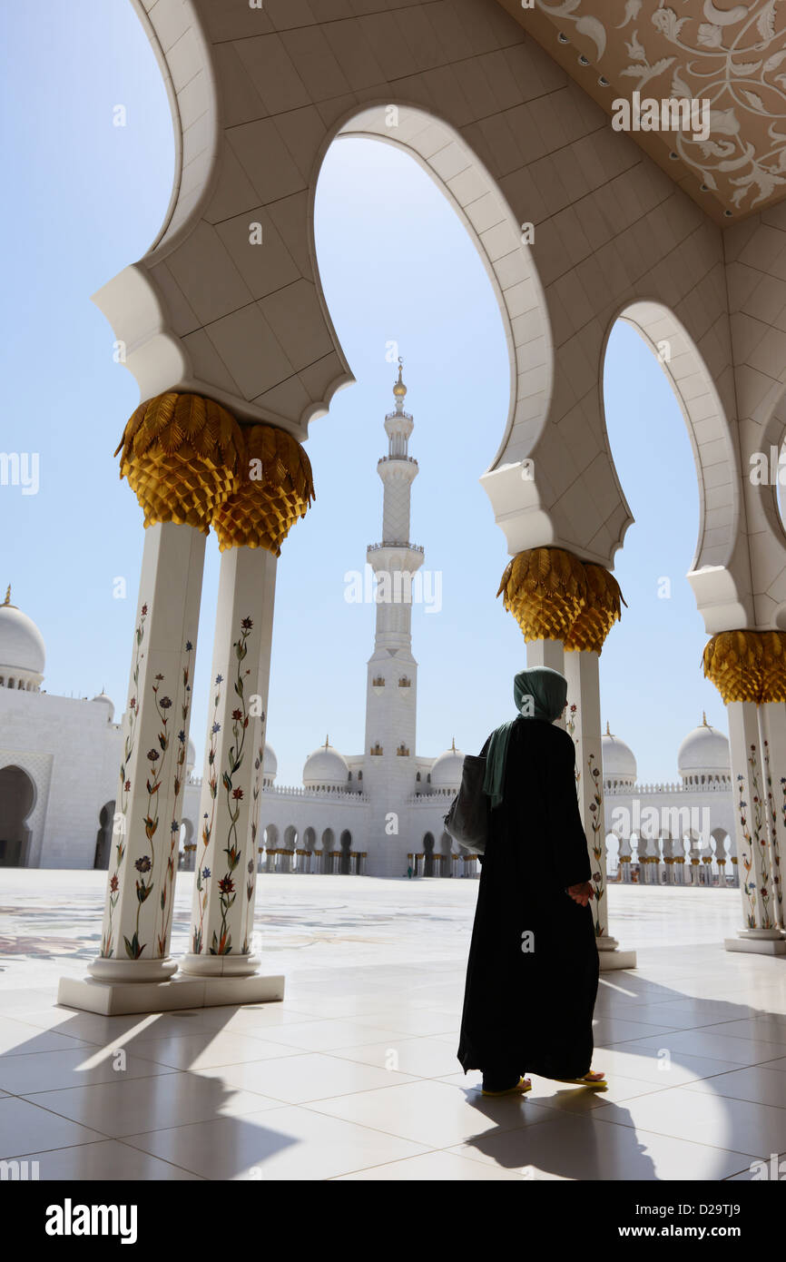 Abu Dhabi, Emirati Arabi Uniti, lo sceicco Zayed Bin Sultan Al Nahyan Mosque Foto Stock