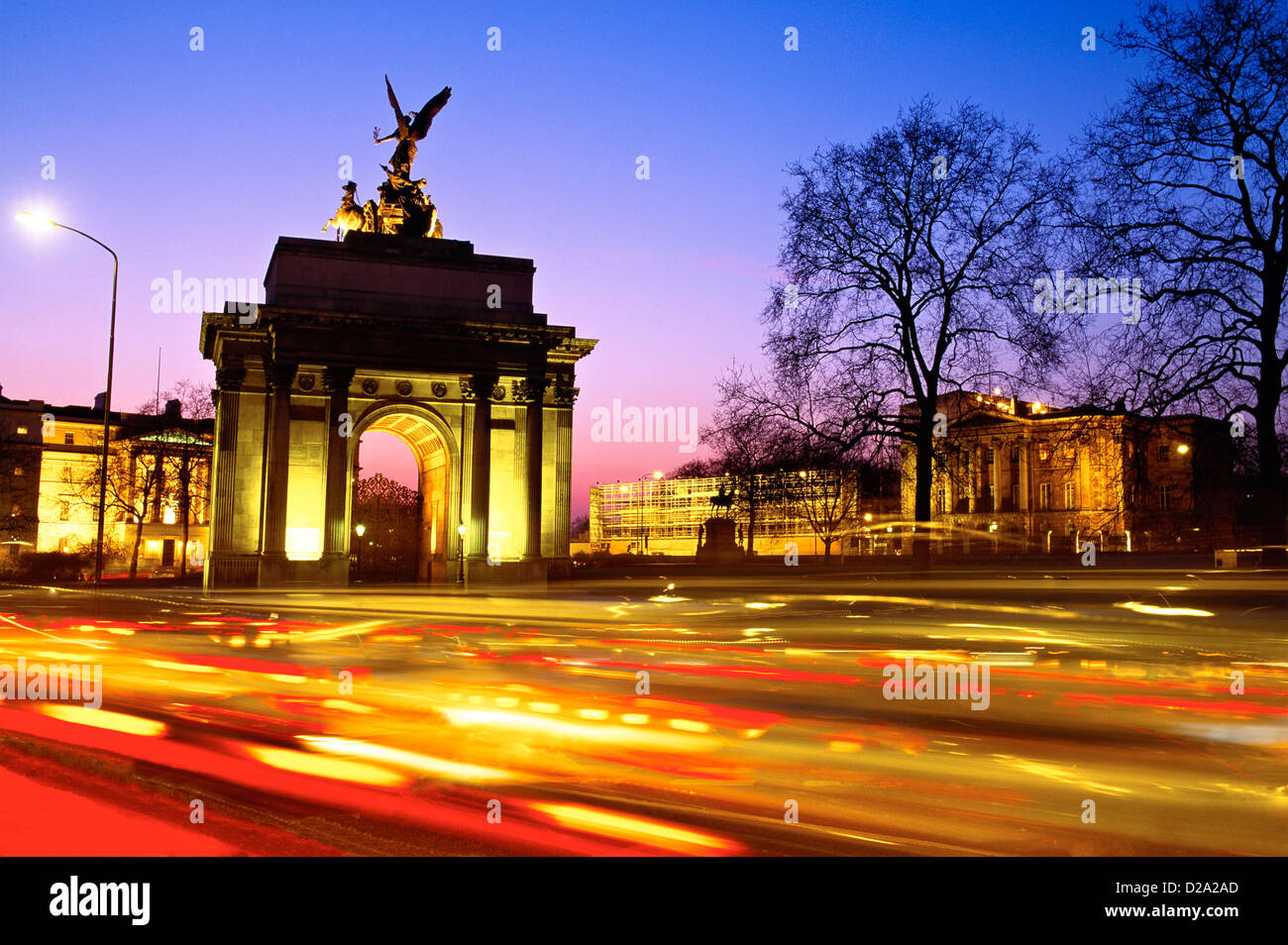 Angolo di Hyde Park di Londra al crepuscolo REGNO UNITO Foto Stock