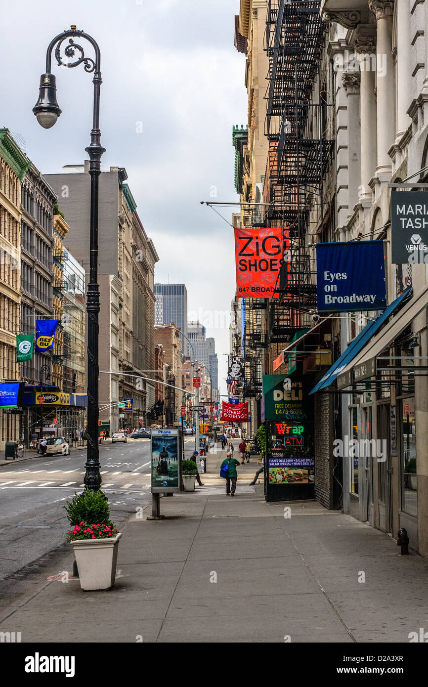 Vista di Broadway Street Soho di New York, Stati Uniti d'America Foto Stock