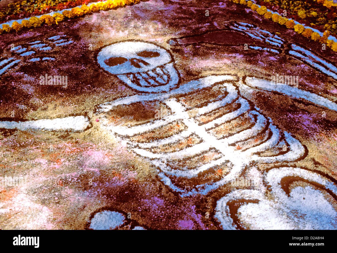 Messico, Oaxaca. Il giorno dei morti, lo scheletro figura. Foto Stock